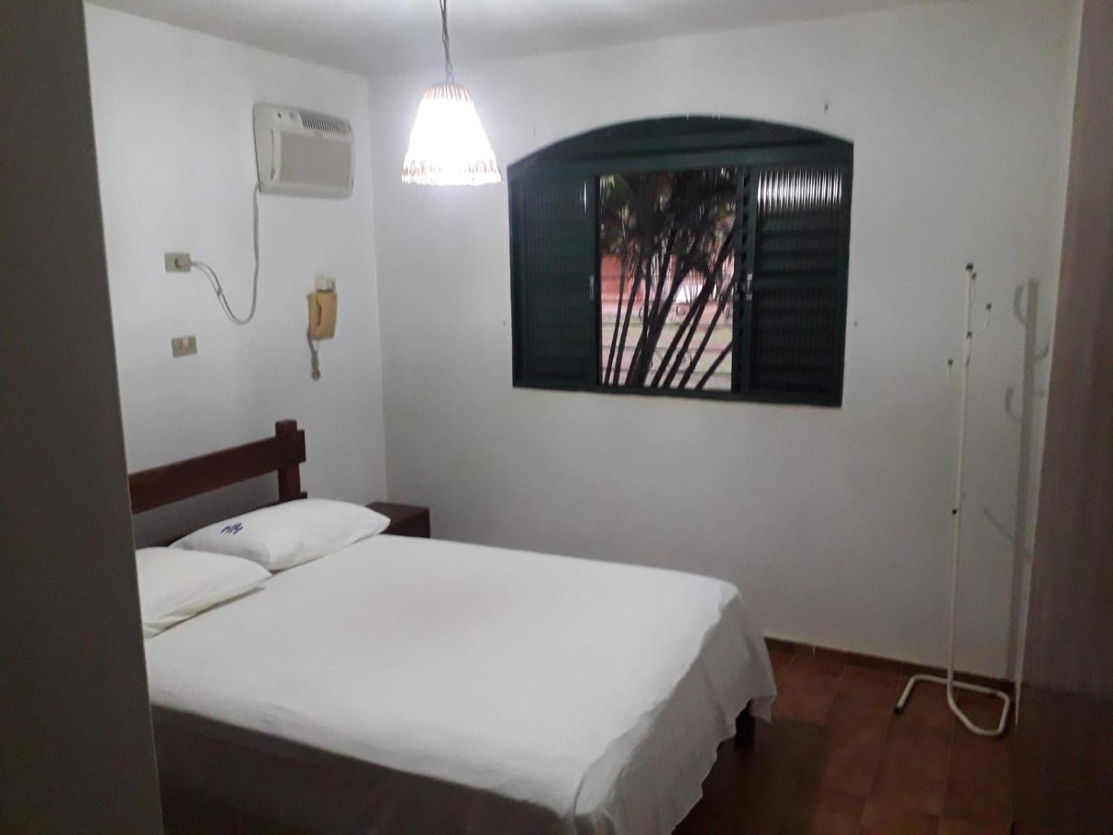 Two-Bedroom House - Photo 5