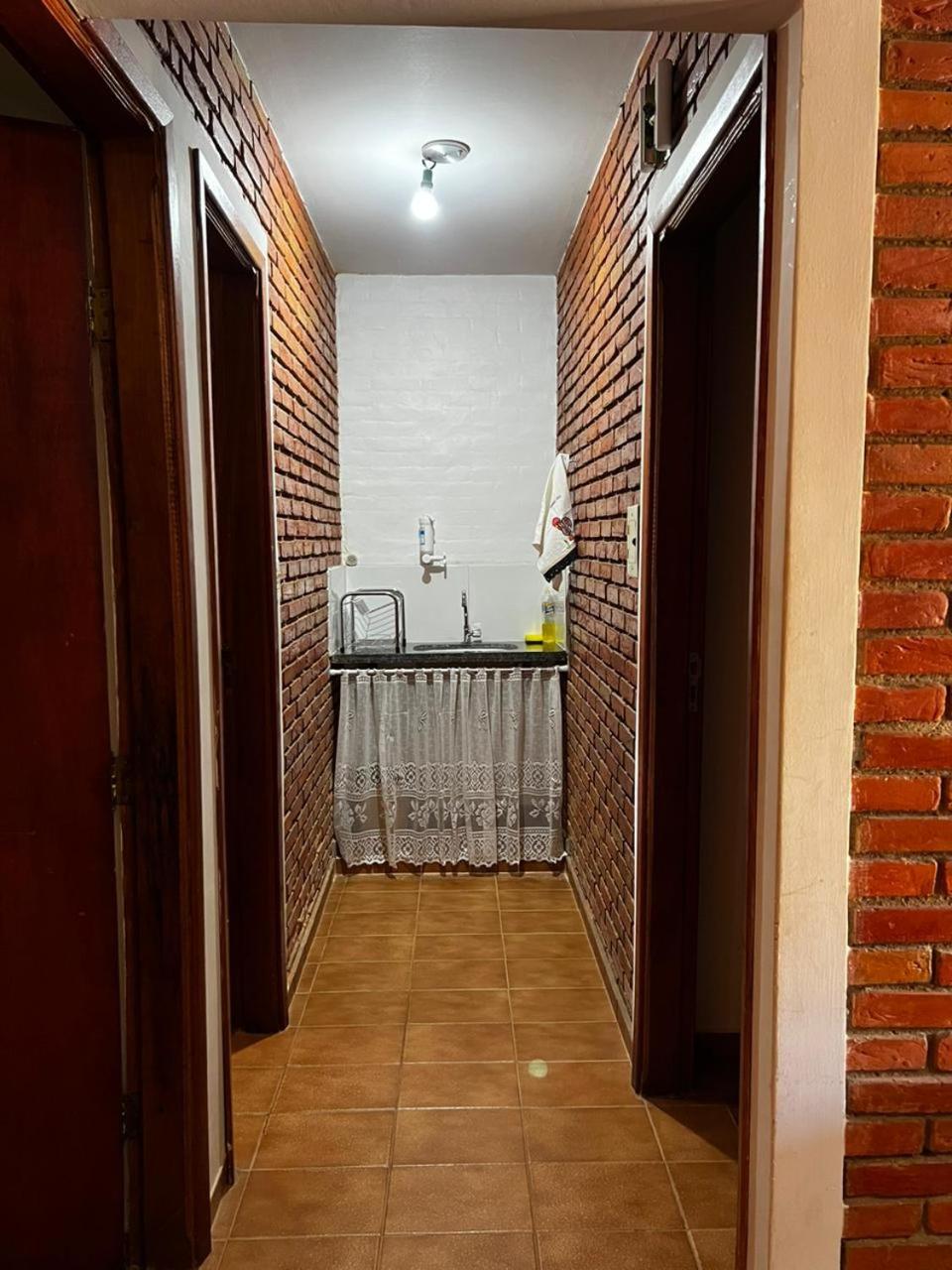 Two-Bedroom House - Photo 9