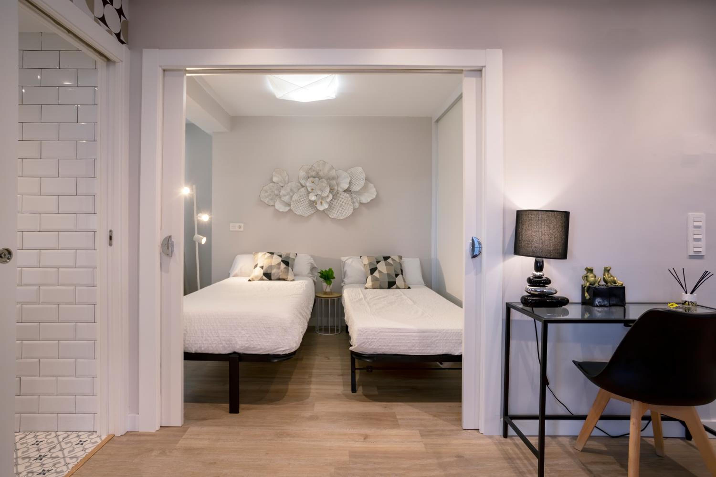 Two-Bedroom Apartment - Photo 20