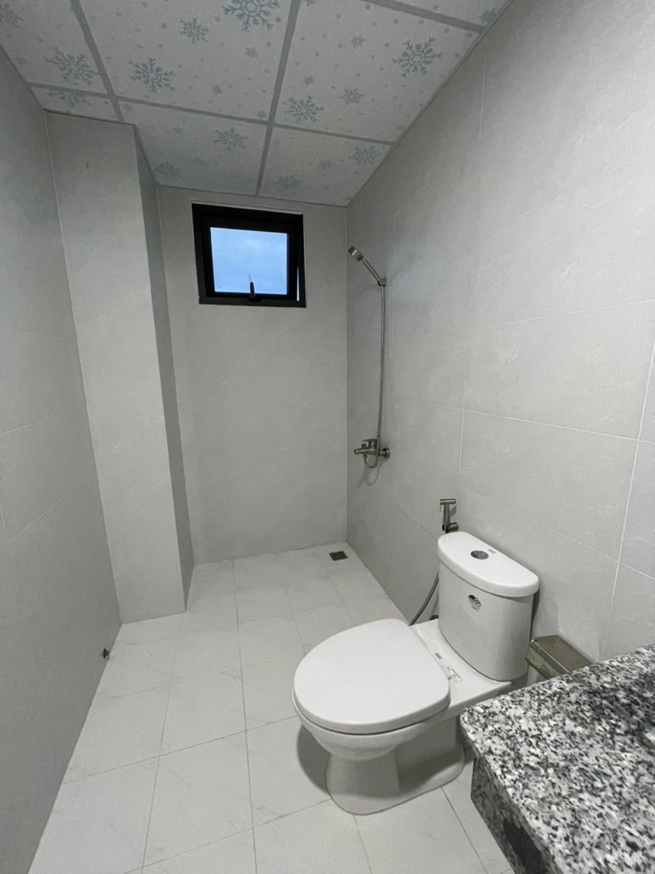 Twin Room - Photo 6