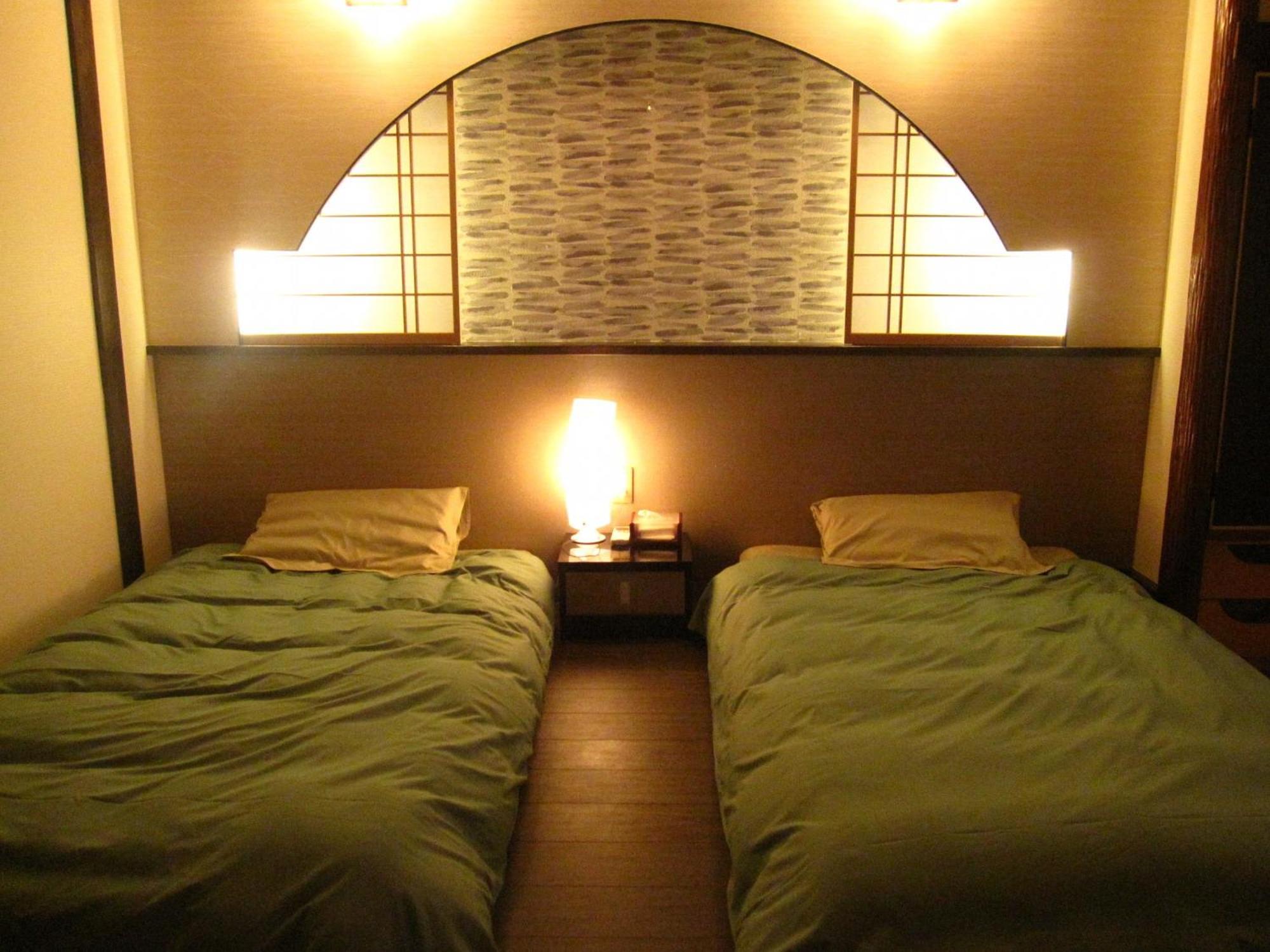 Deluxe Twin Room with Sea View photo 2