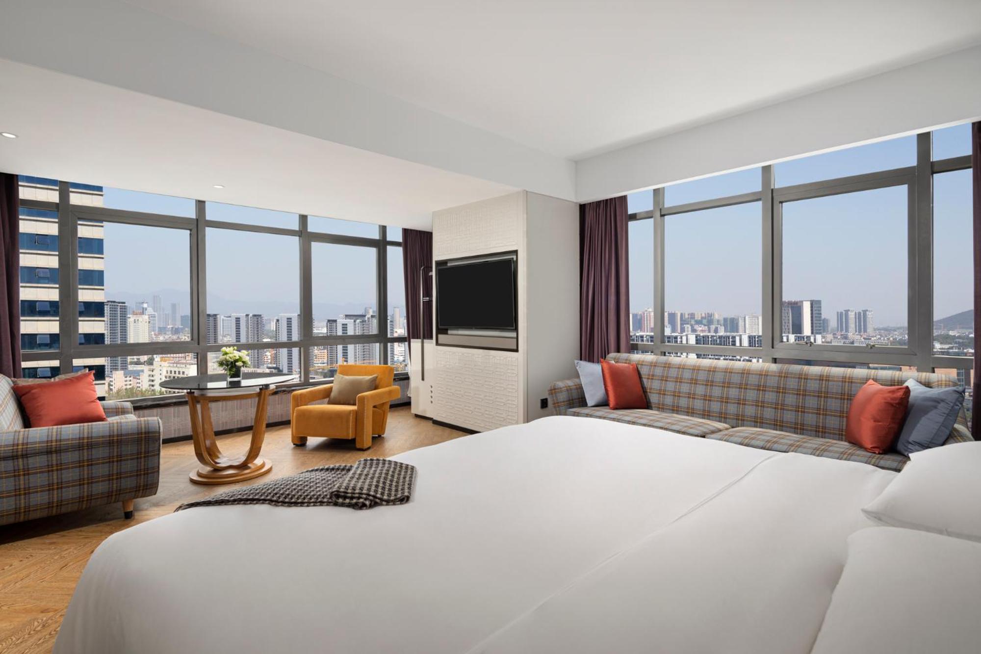 King Room with Panoramic View photo 2