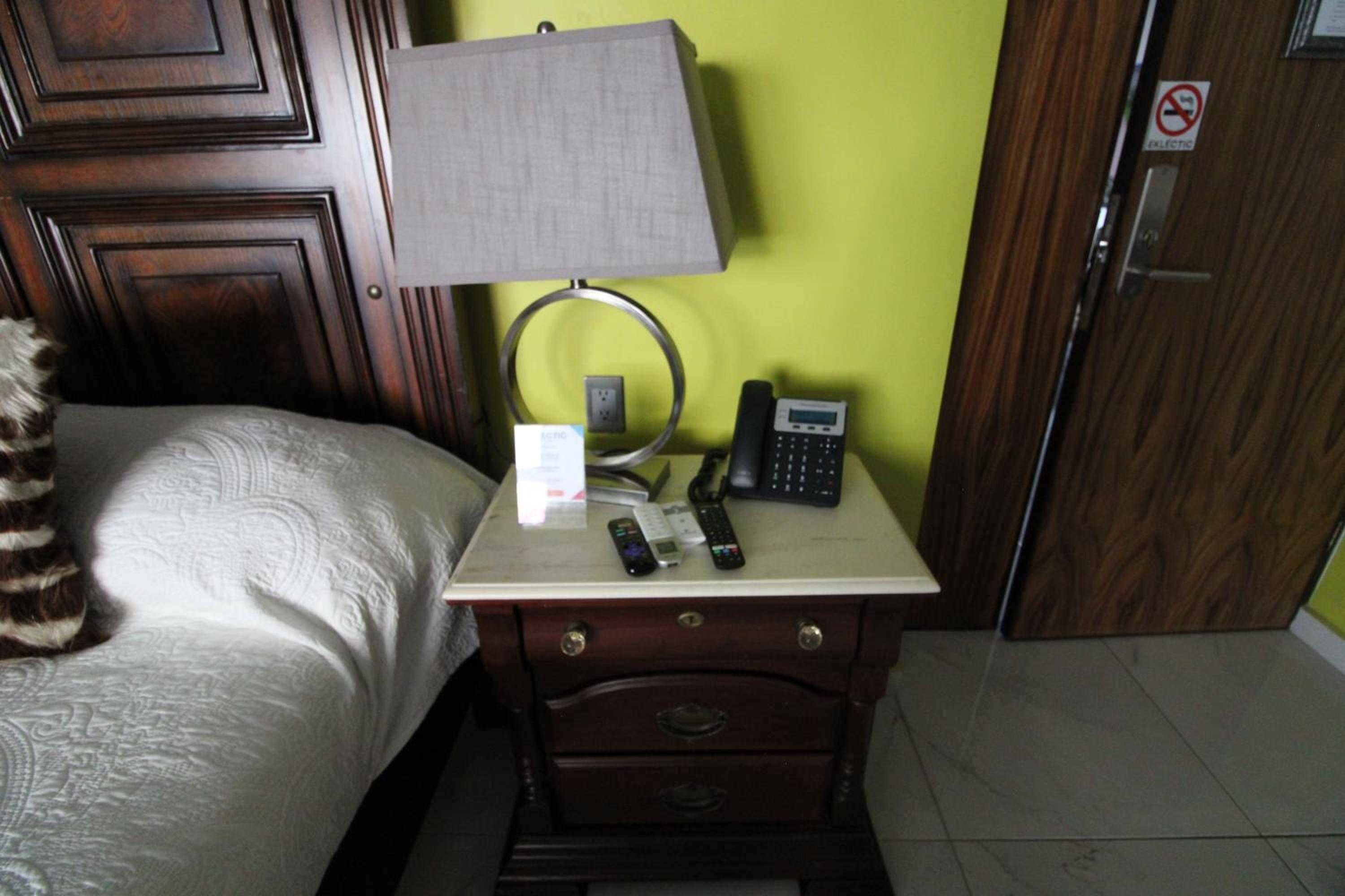 Deluxe Suite - Photo 4