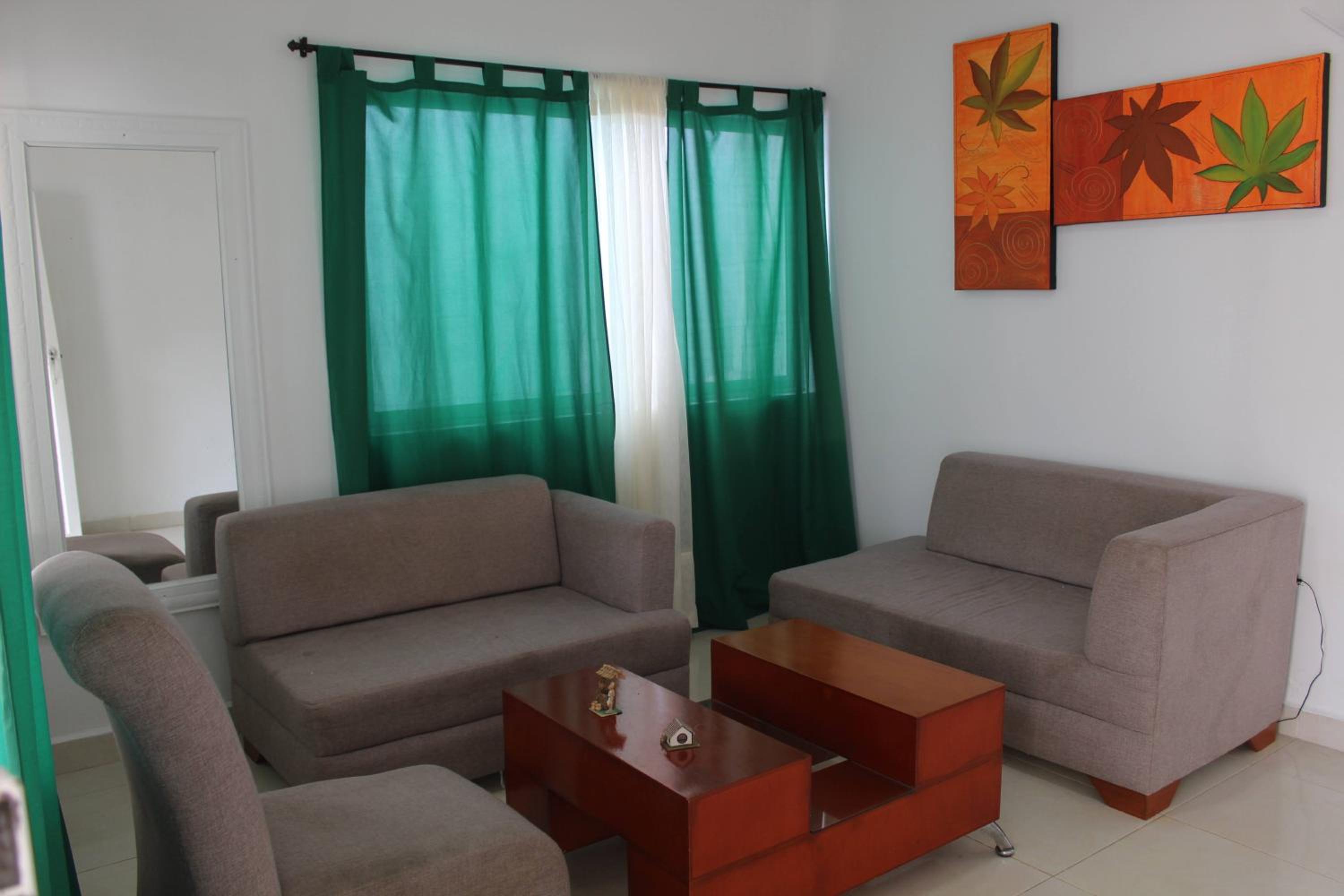 Studio Apartment photo 3