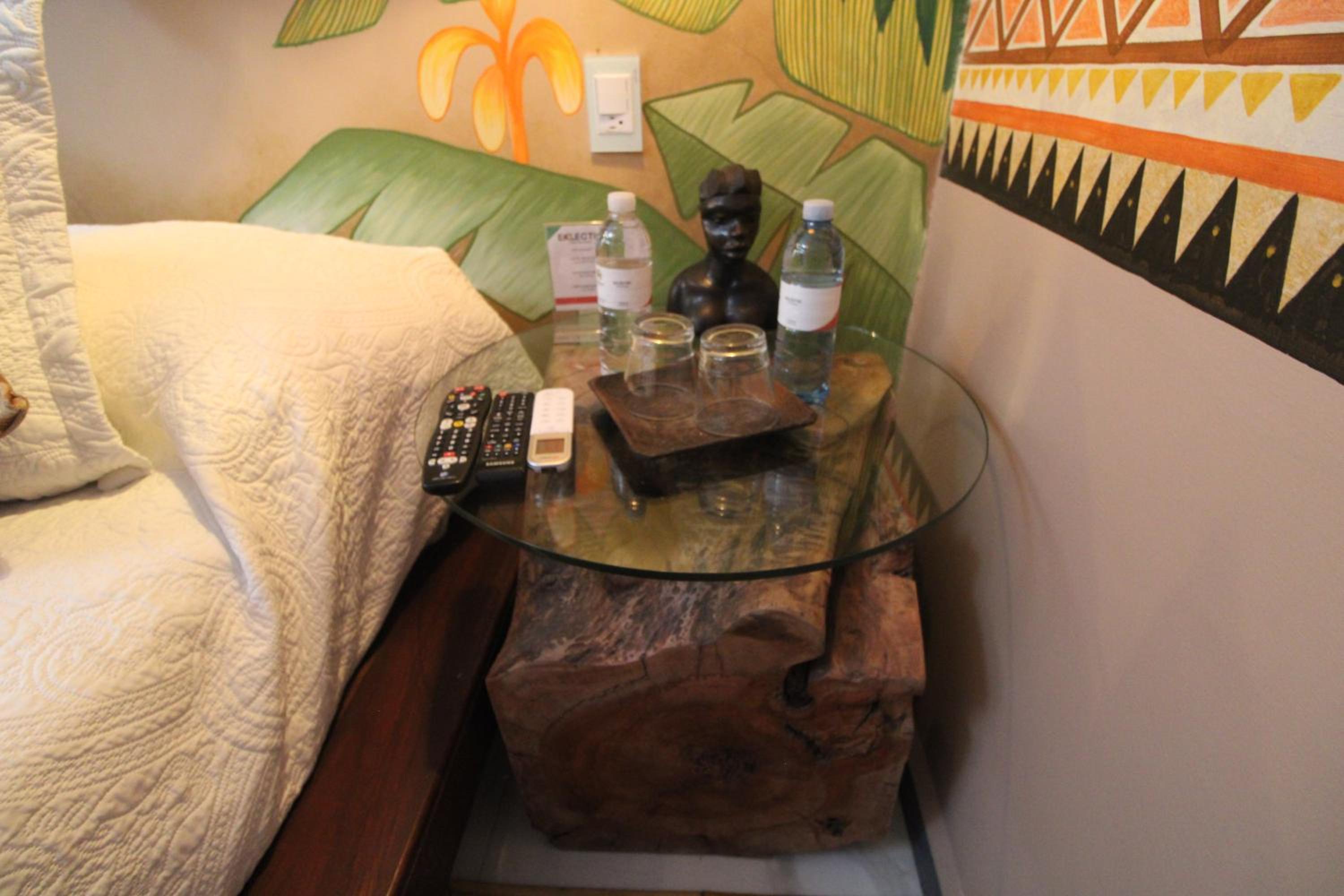 Deluxe King Suite - Photo 3