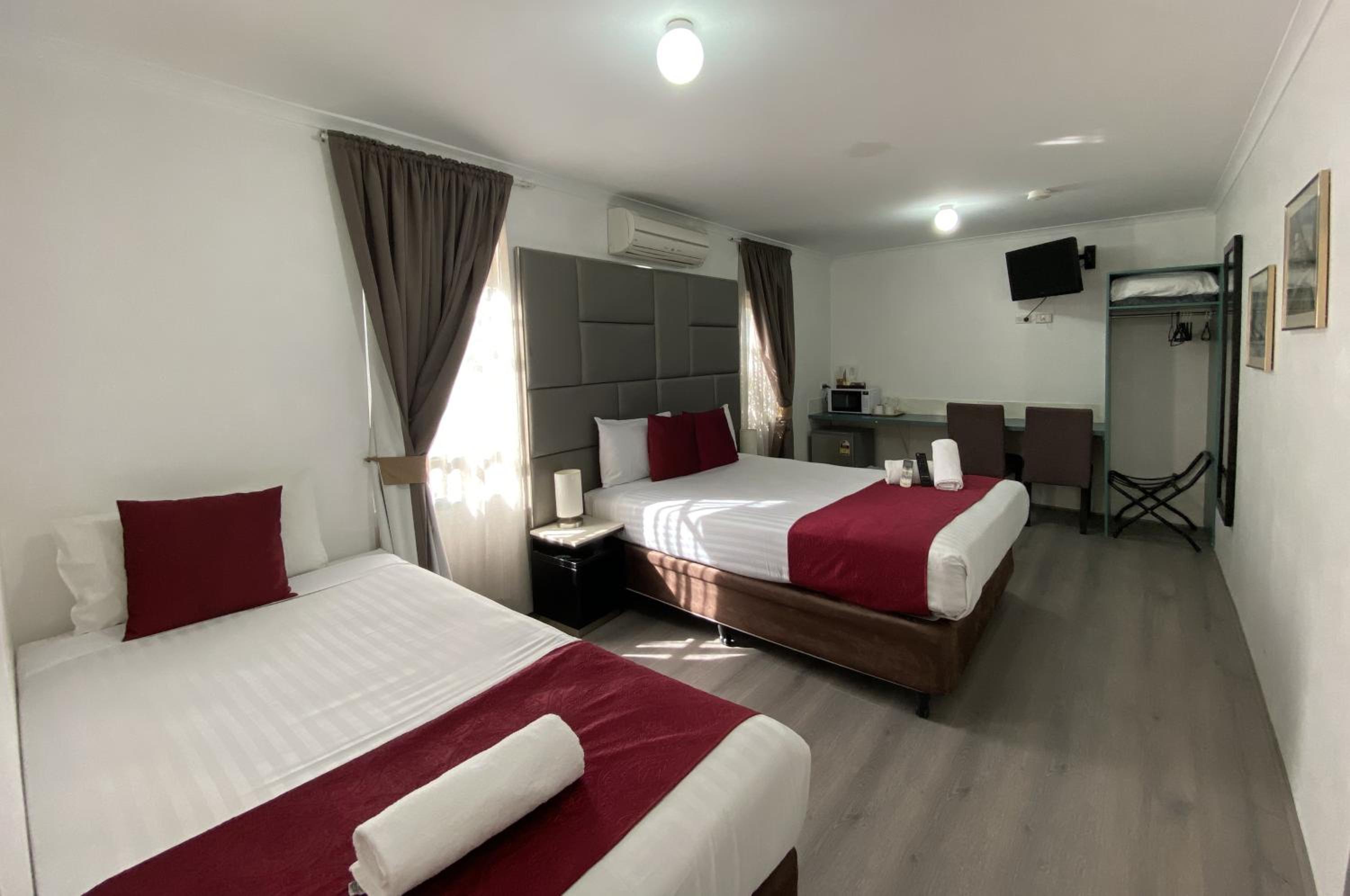 Twin Room photo 1