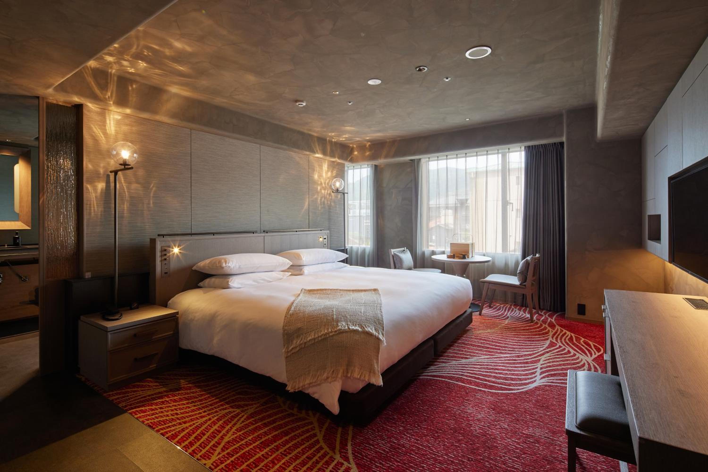 Executive King Room - Photo 2