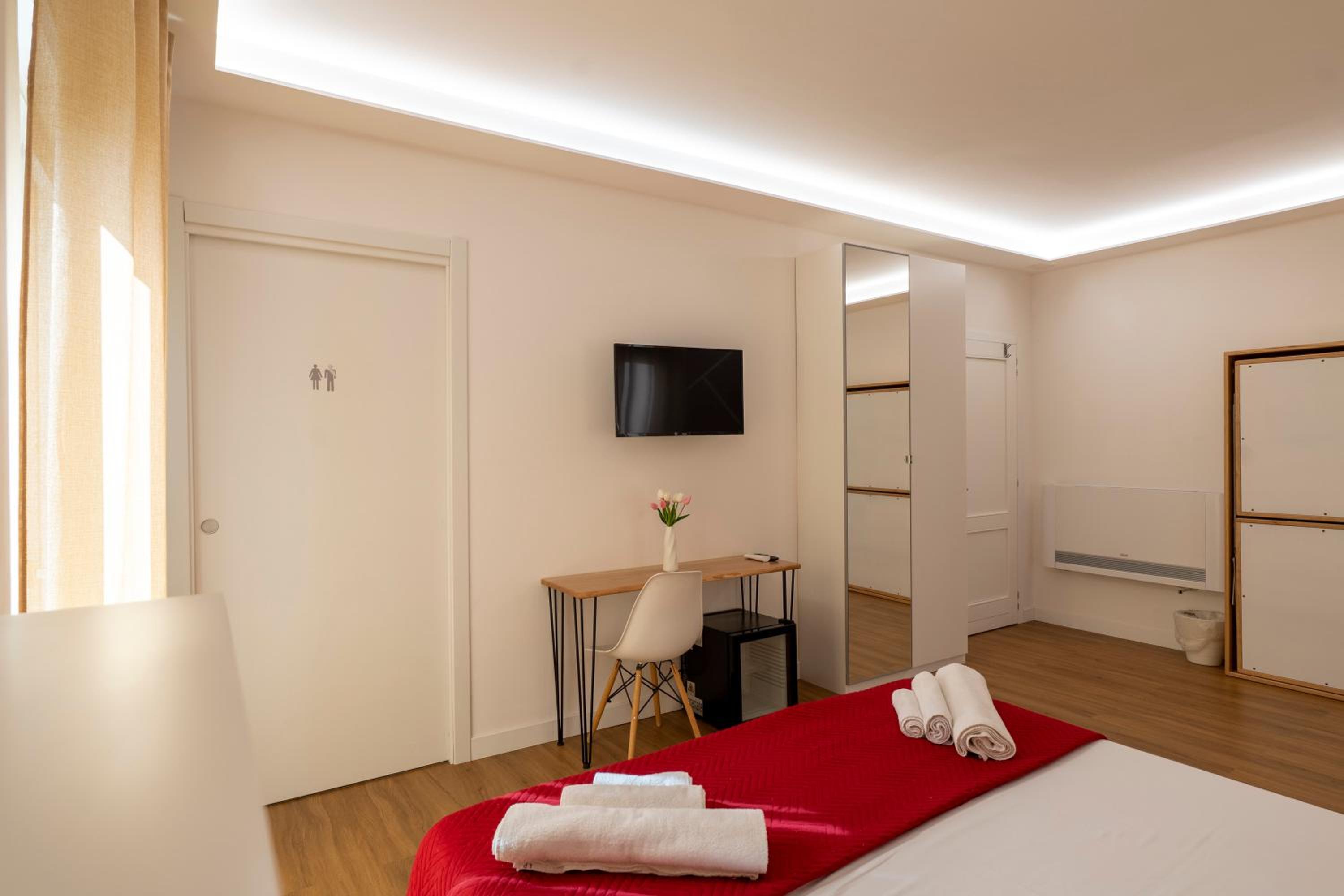 Family Room with Terrace - Photo 10