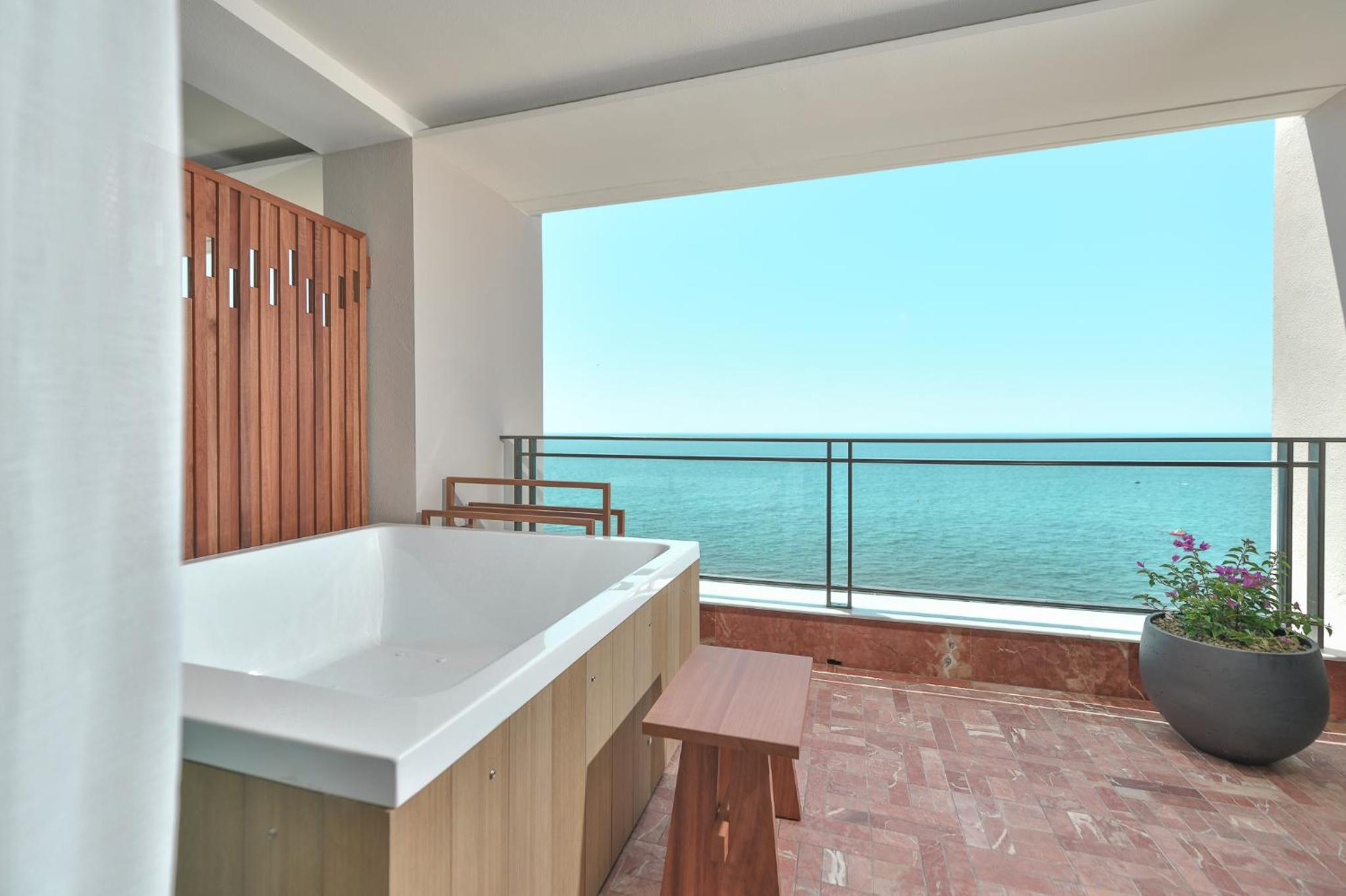 Selected Junior Suite with Sea View