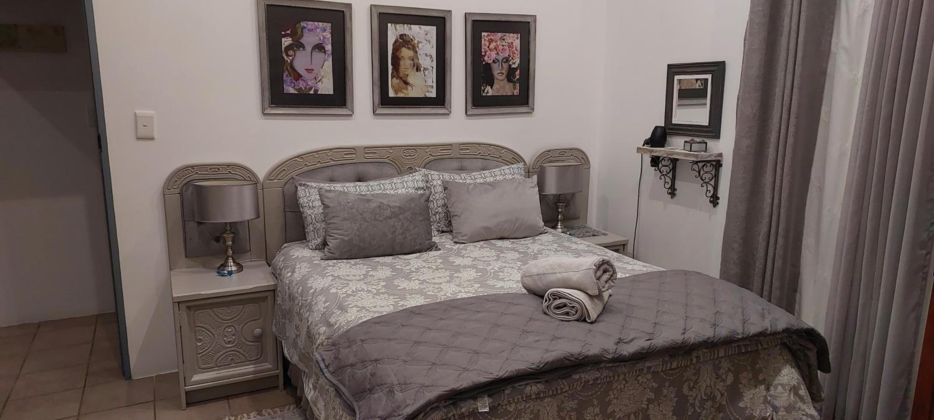 Two-Bedroom Apartment - Photo 1