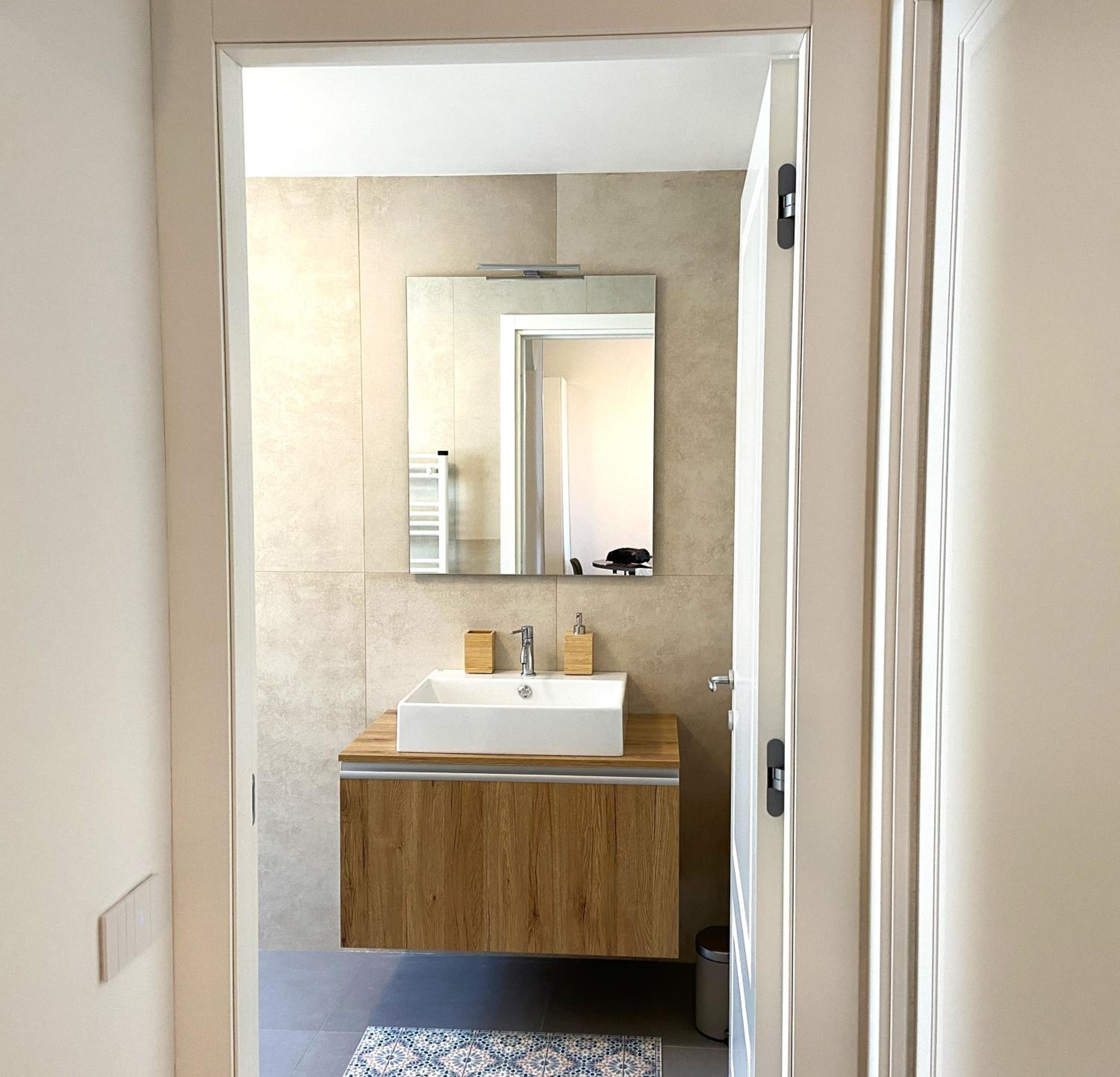 Apartment with Terrace photo 3