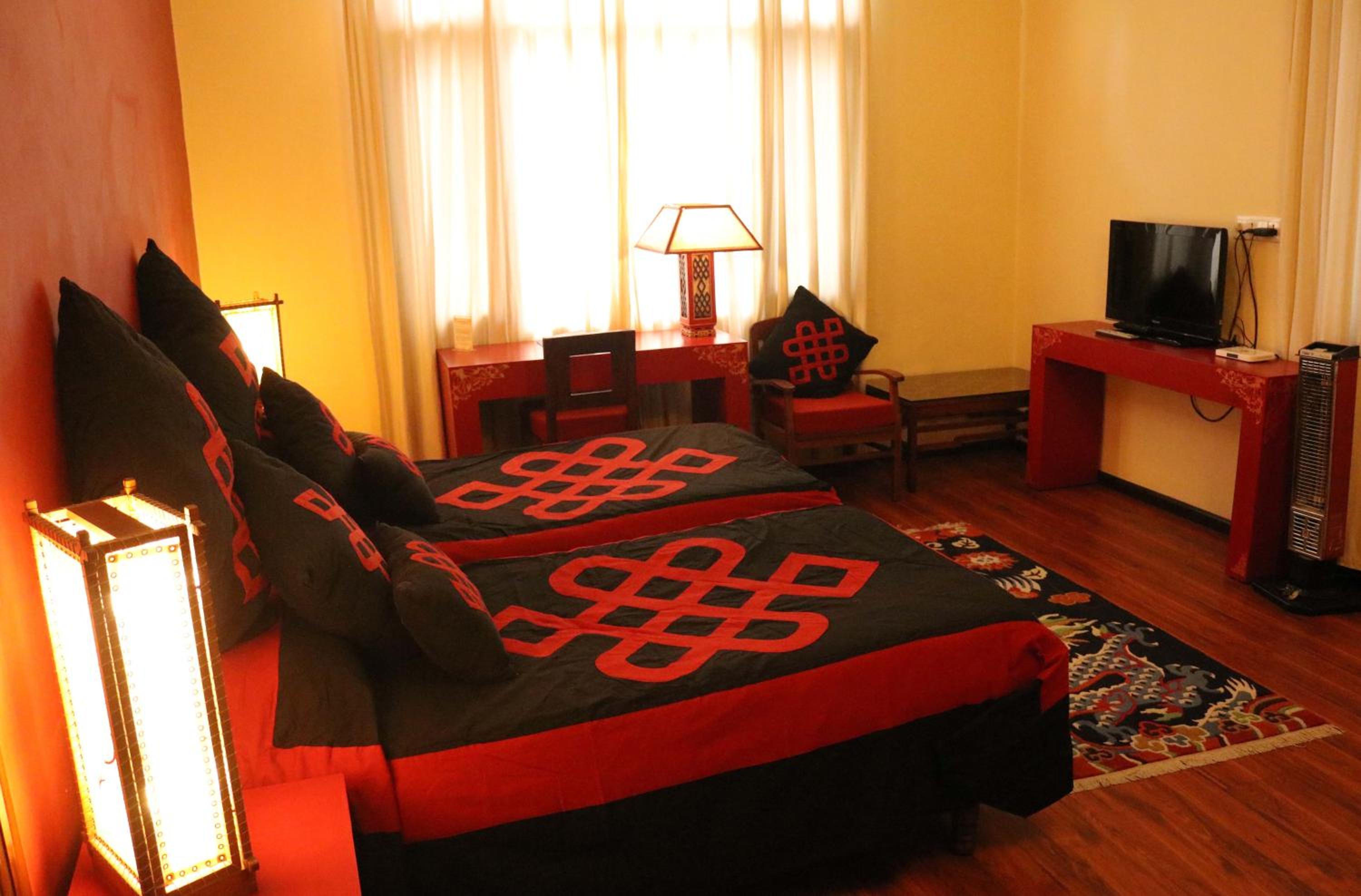 Budget Double Room - Photo 4