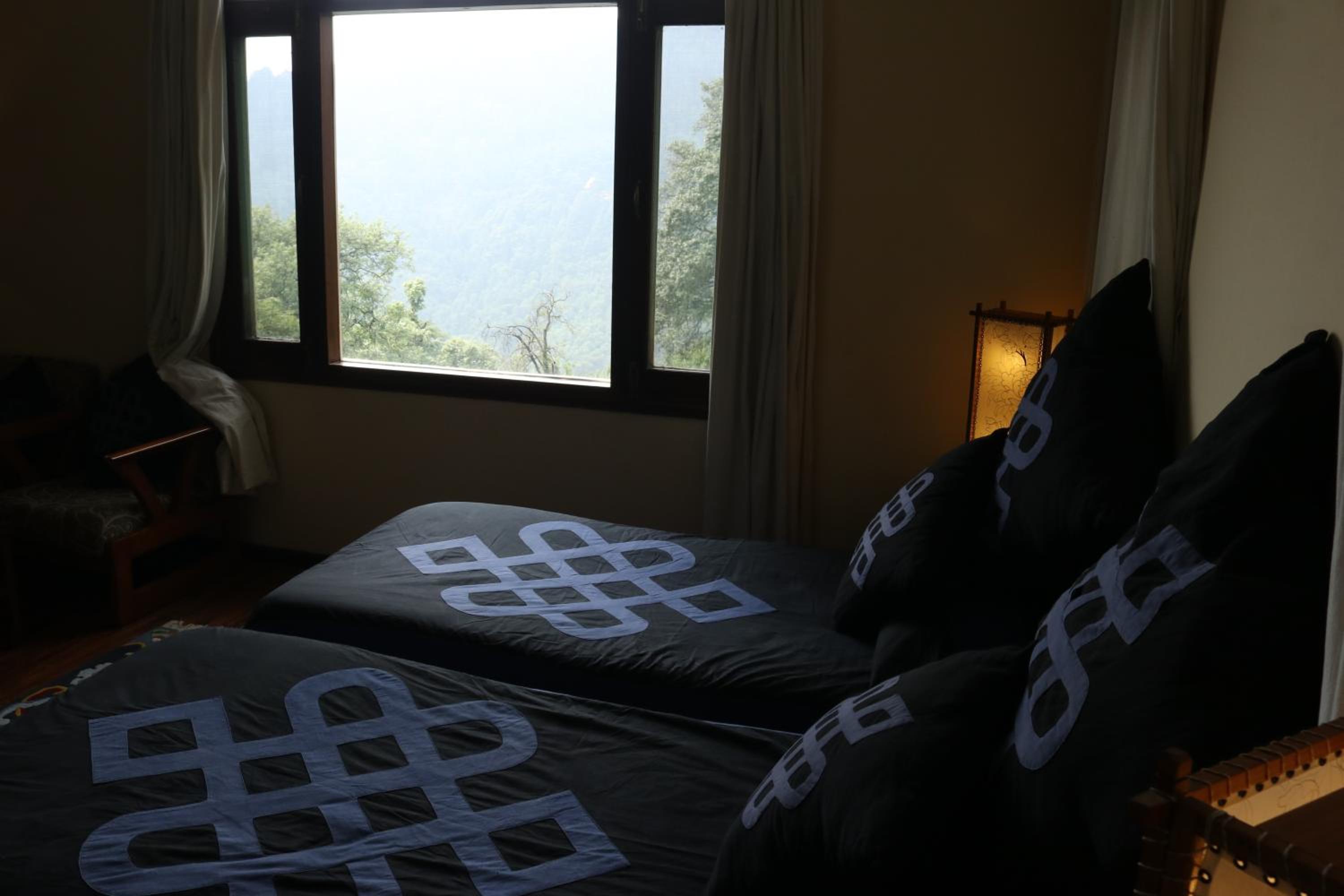 Budget Double Room - Photo 6