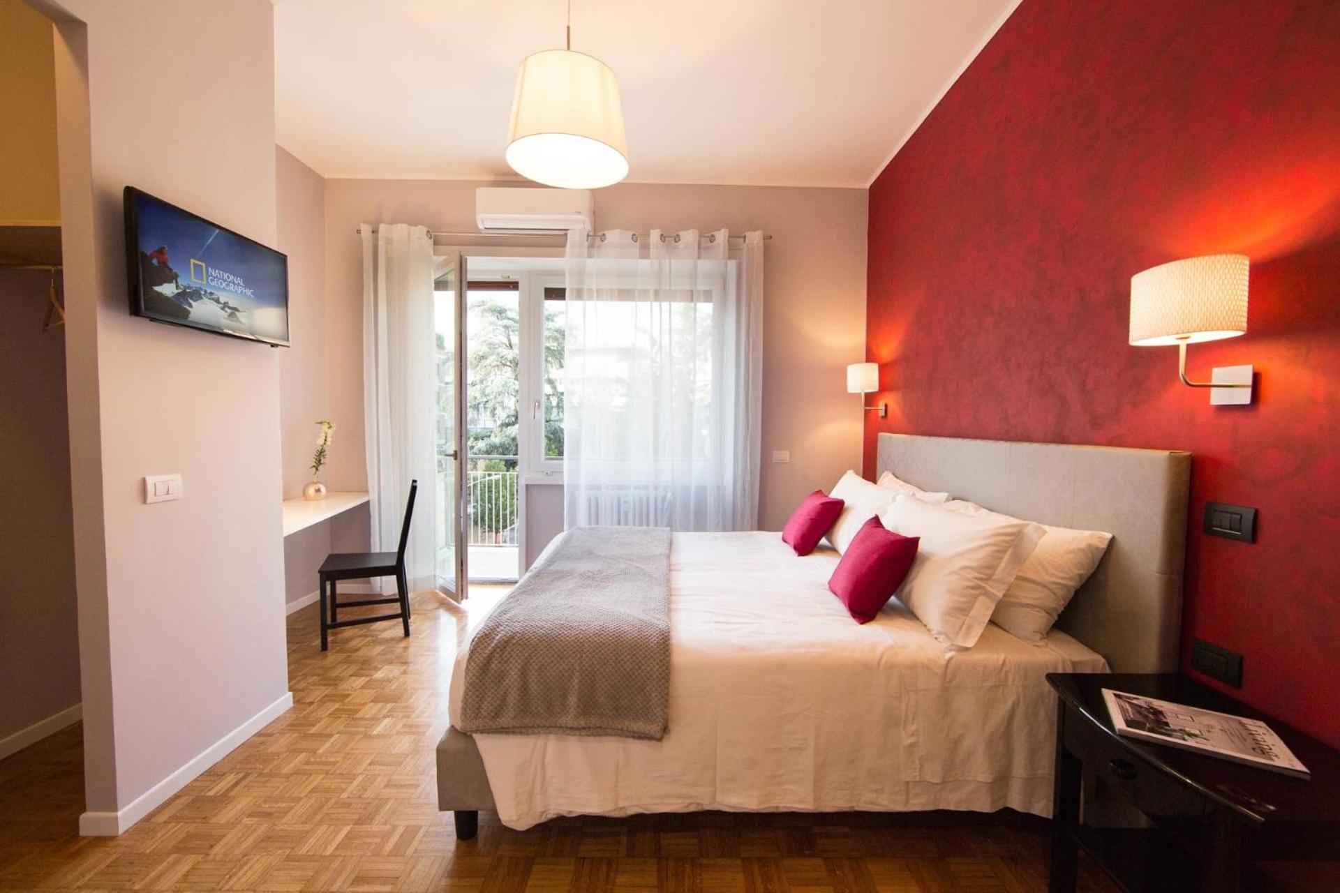 Double or Twin Room with Private Bathroom photo 1