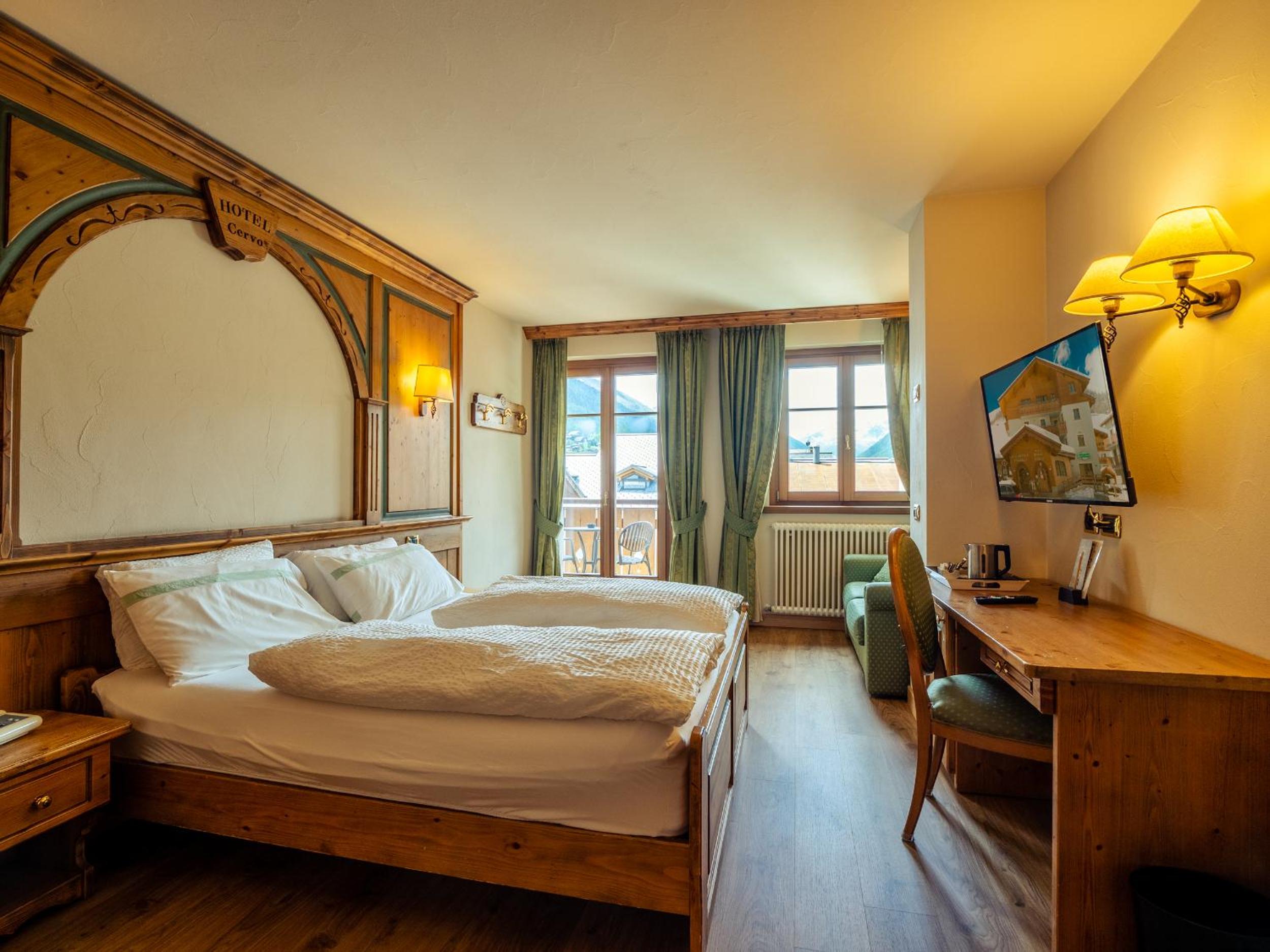 Superior Double or Twin Room - Photo 8
