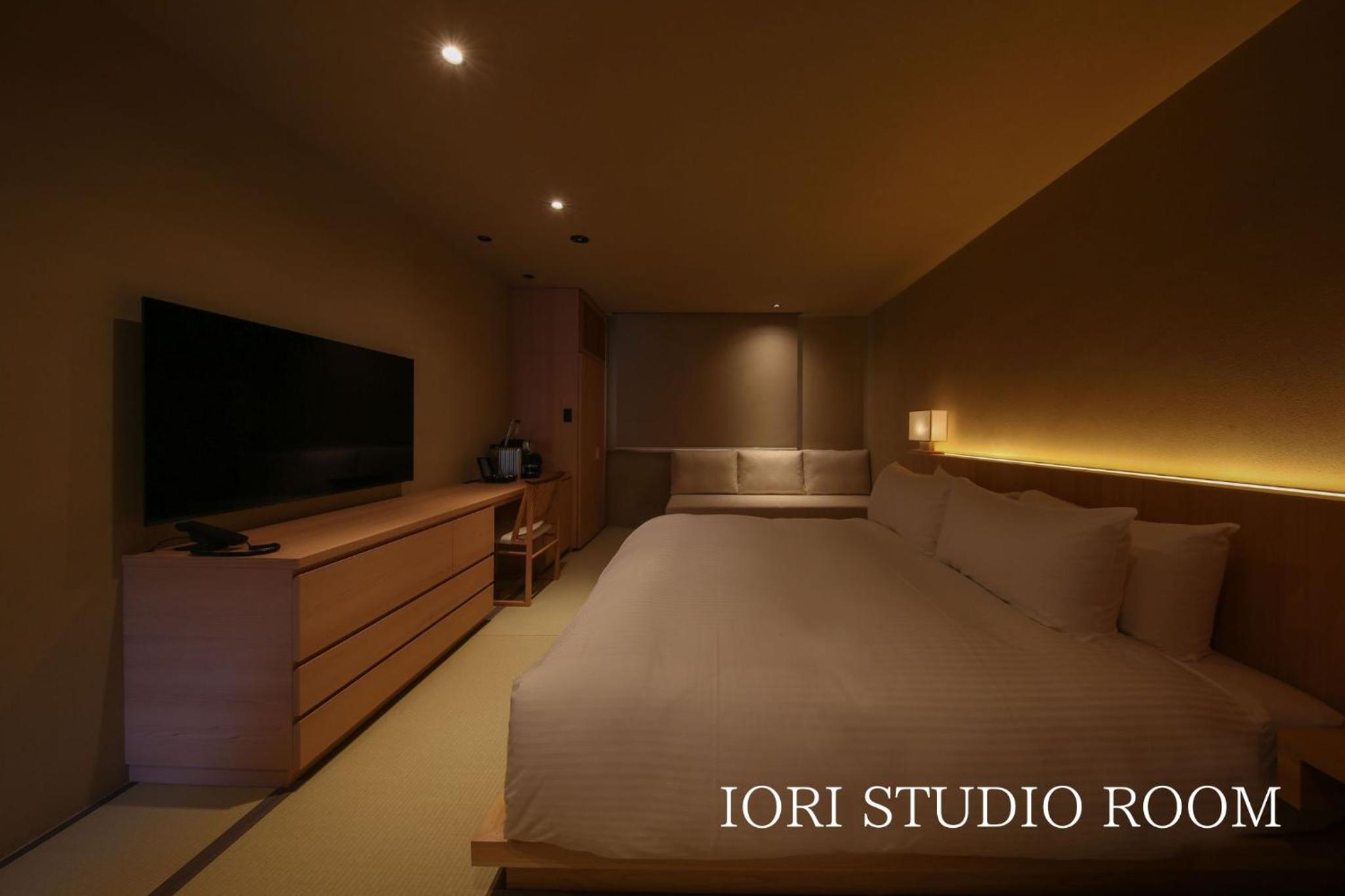 Standard IORI STUDIO ROOM with Japanese garden view & Wood bath, photo 6