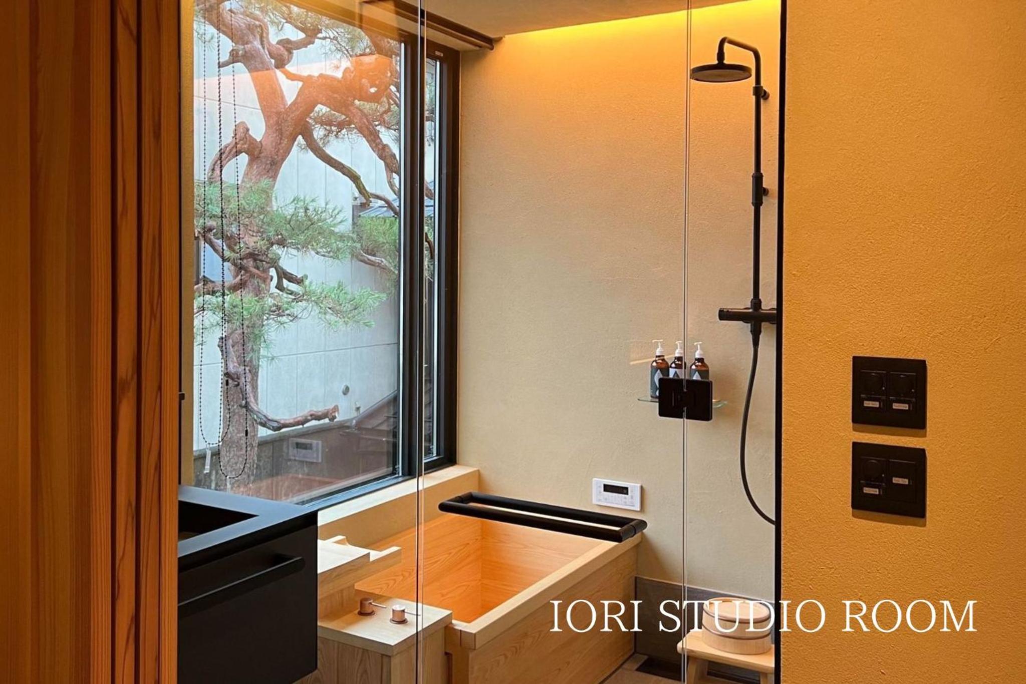 Standard IORI STUDIO ROOM with Japanese garden view & Wood bath photo 2