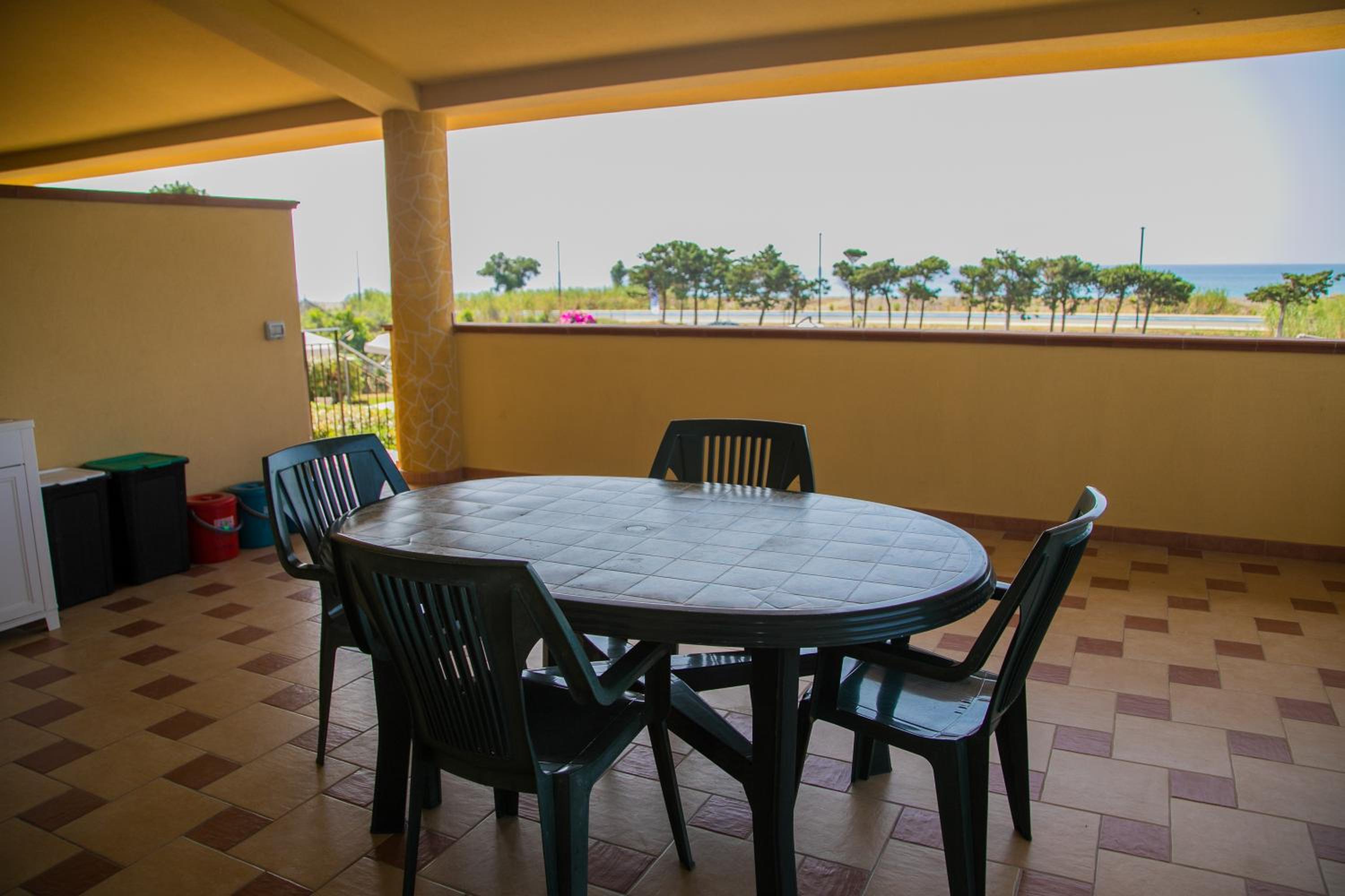 Apartment with Terrace photo 3