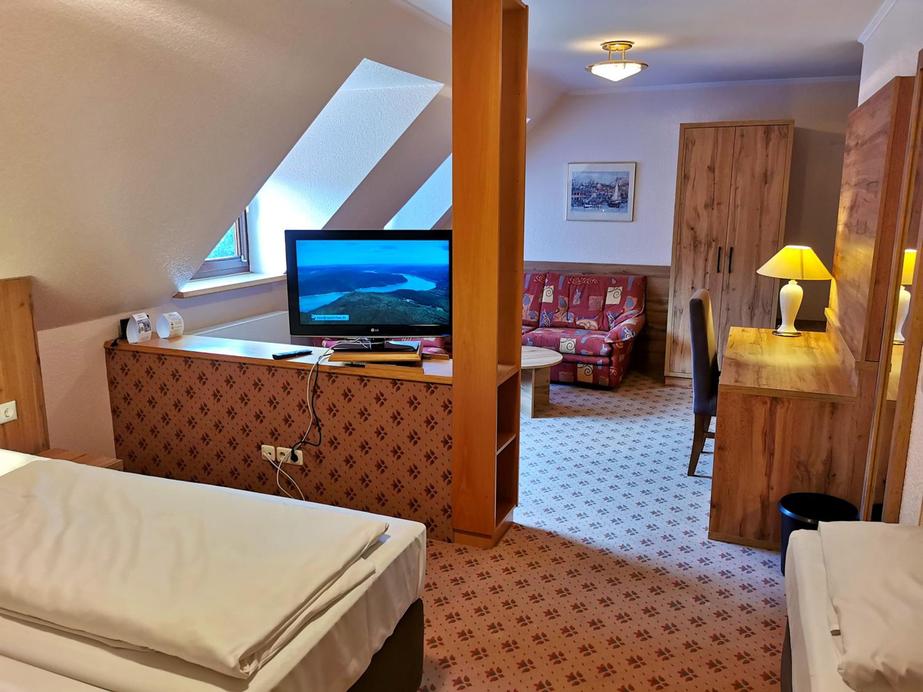 Standard Quadruple Room - Photo 3