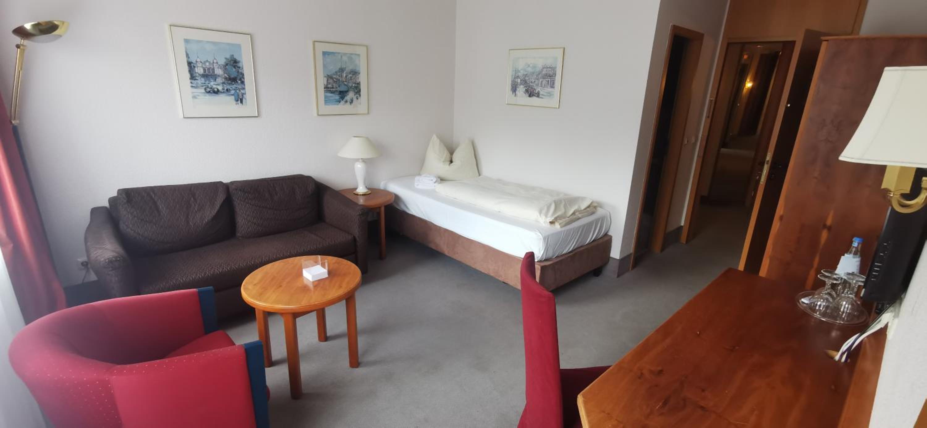 Apartment - Photo 4