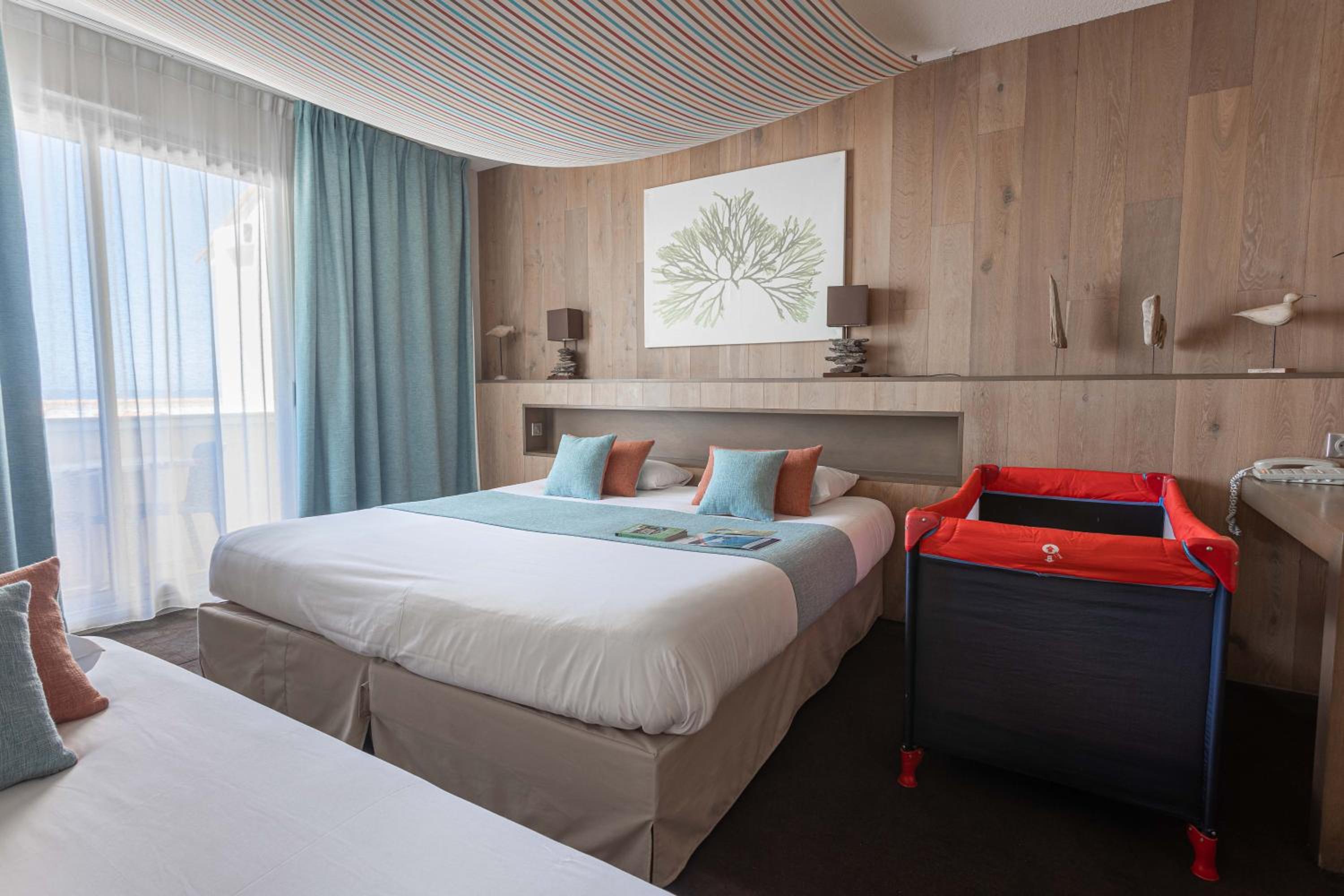 Superior Triple Room - Photo 1