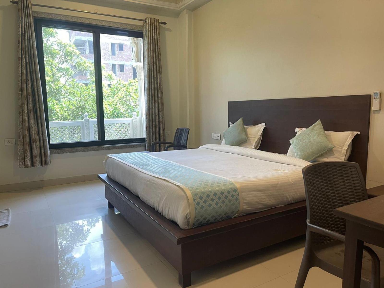 Superior Double Room - Photo 7