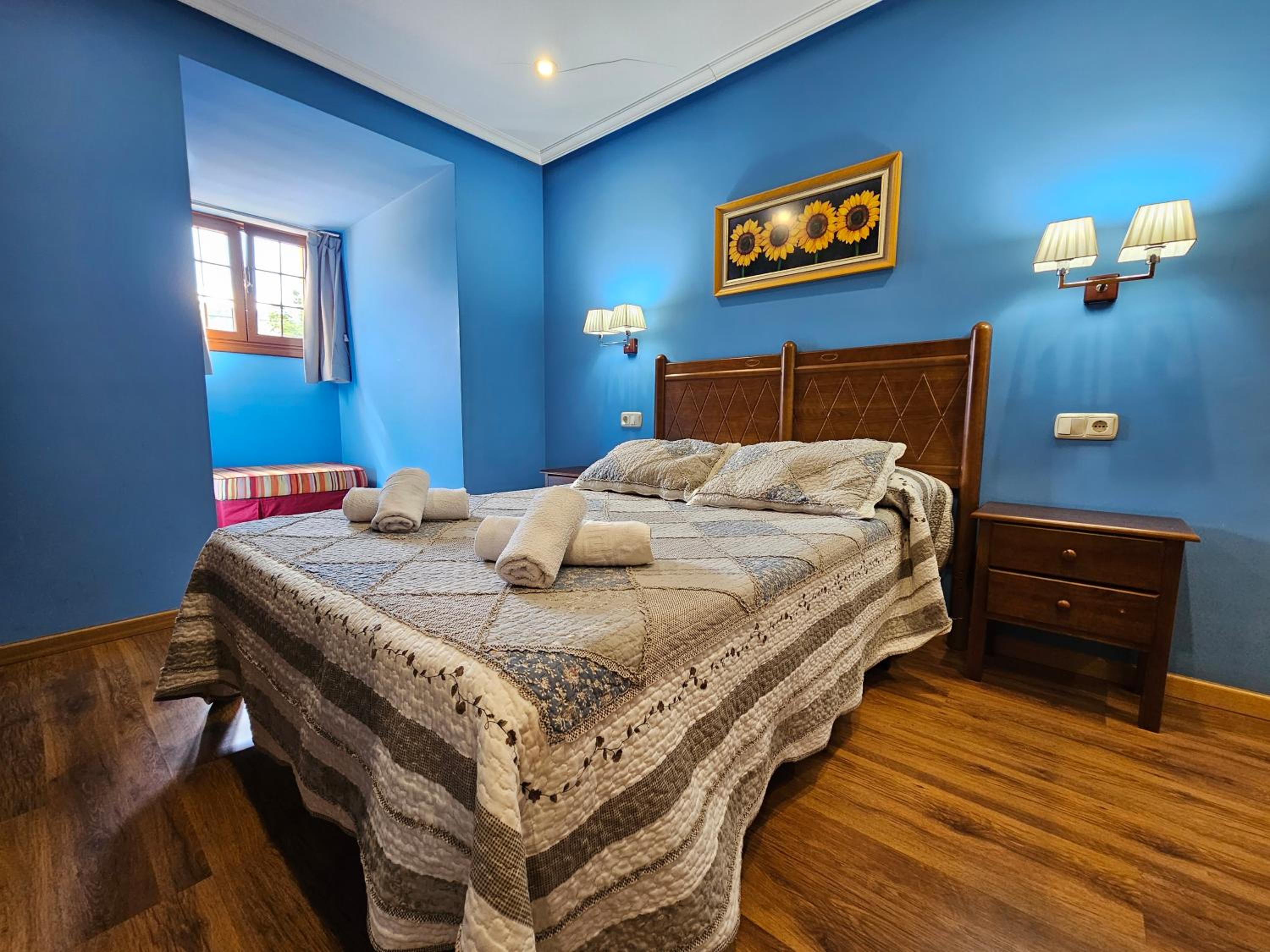 Double Room - Photo 10