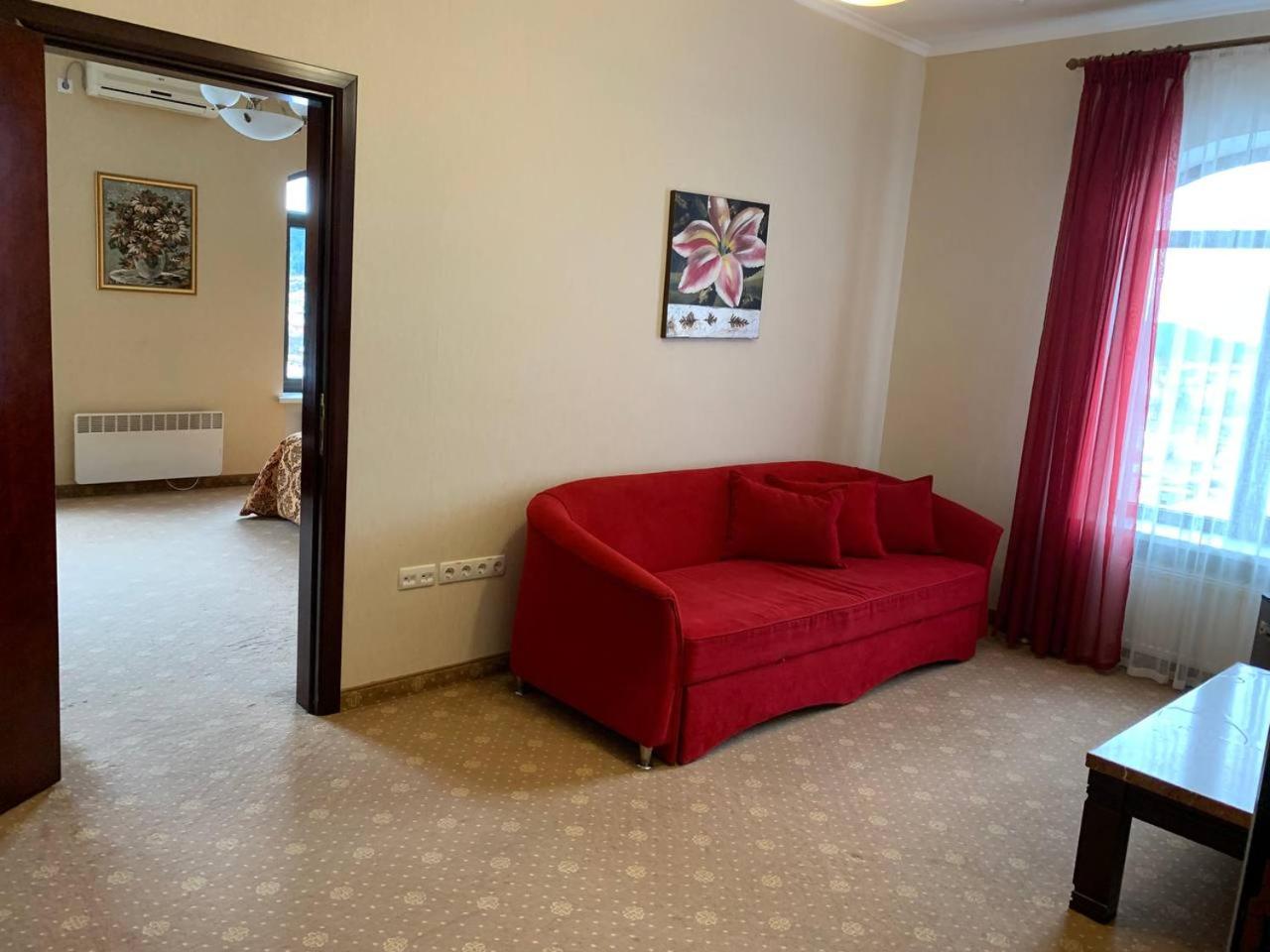 Suite with Balcony photo 3
