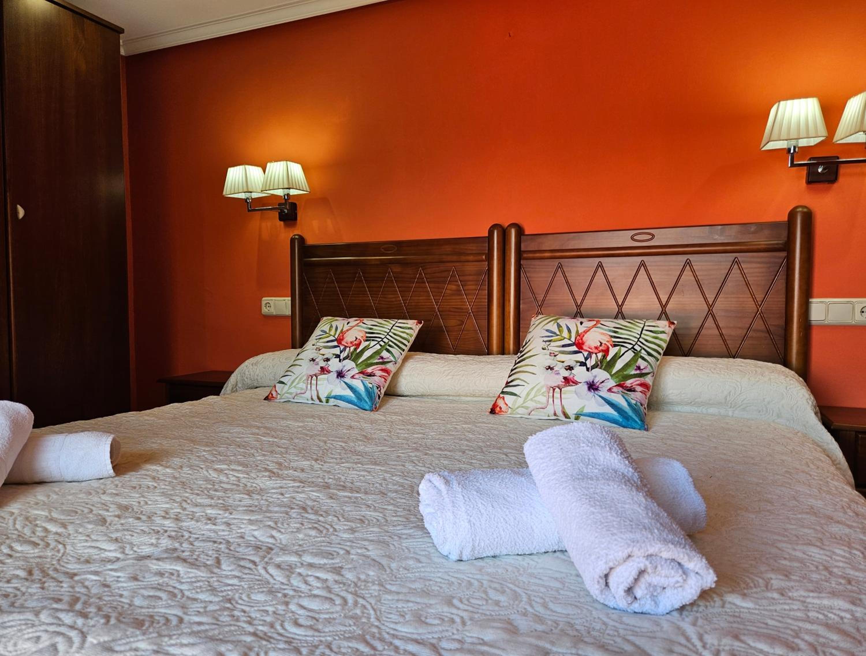 Quadruple Room - Photo 1