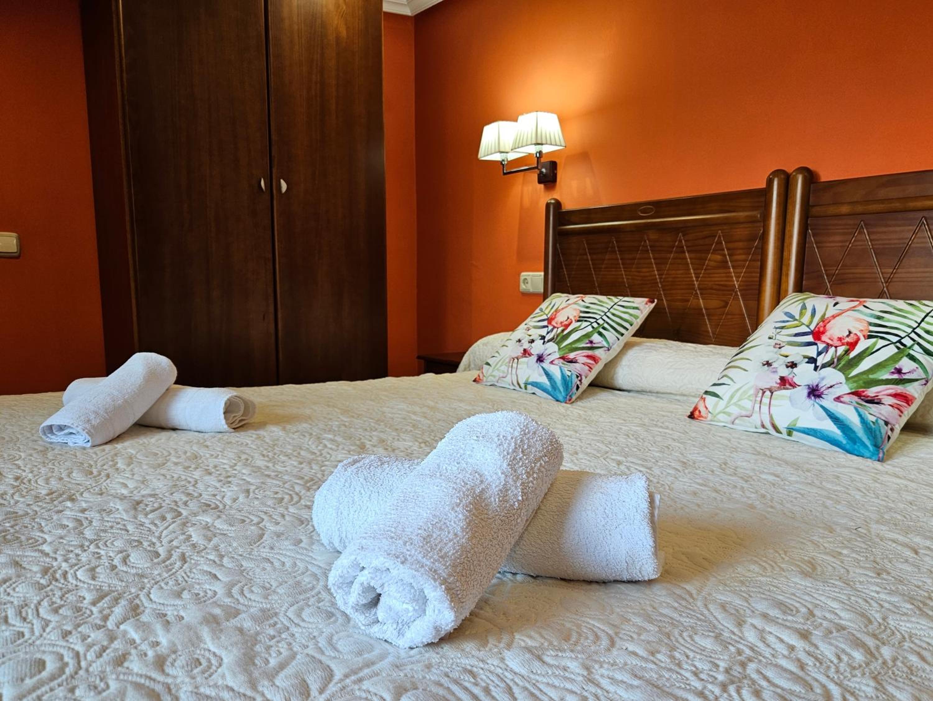 Quadruple Room - Photo 9