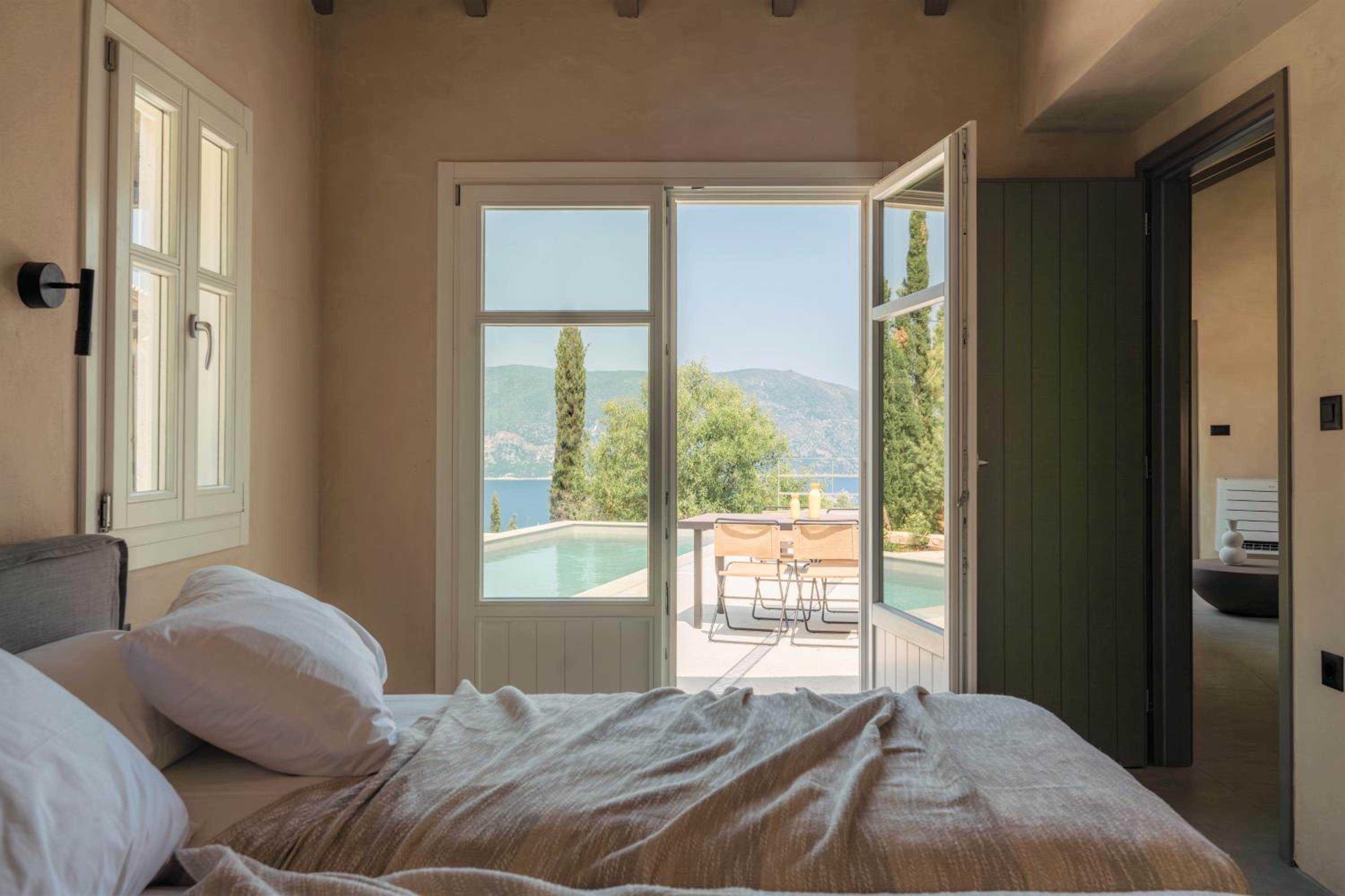 Villa with Sea View photo 2