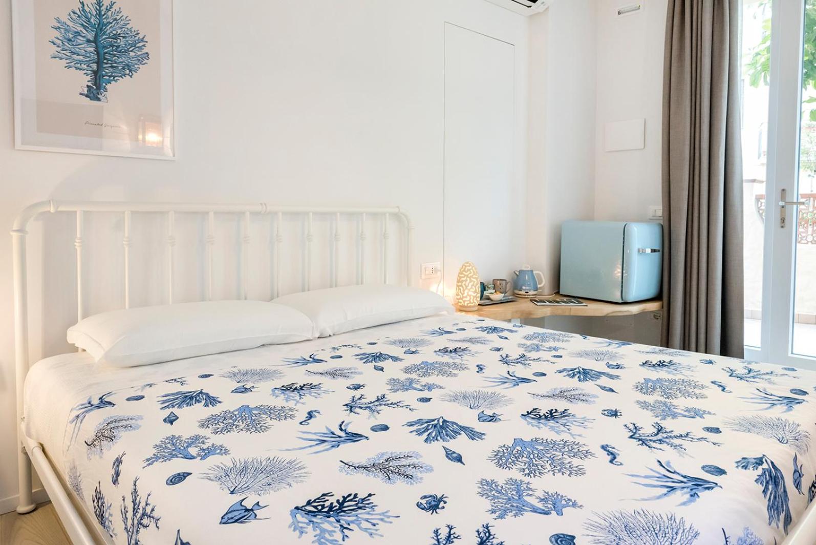 Standard King Room photo 3