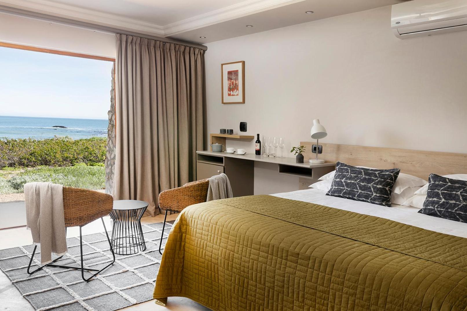 Deluxe Sea Facing Room (Salt)  photo 1