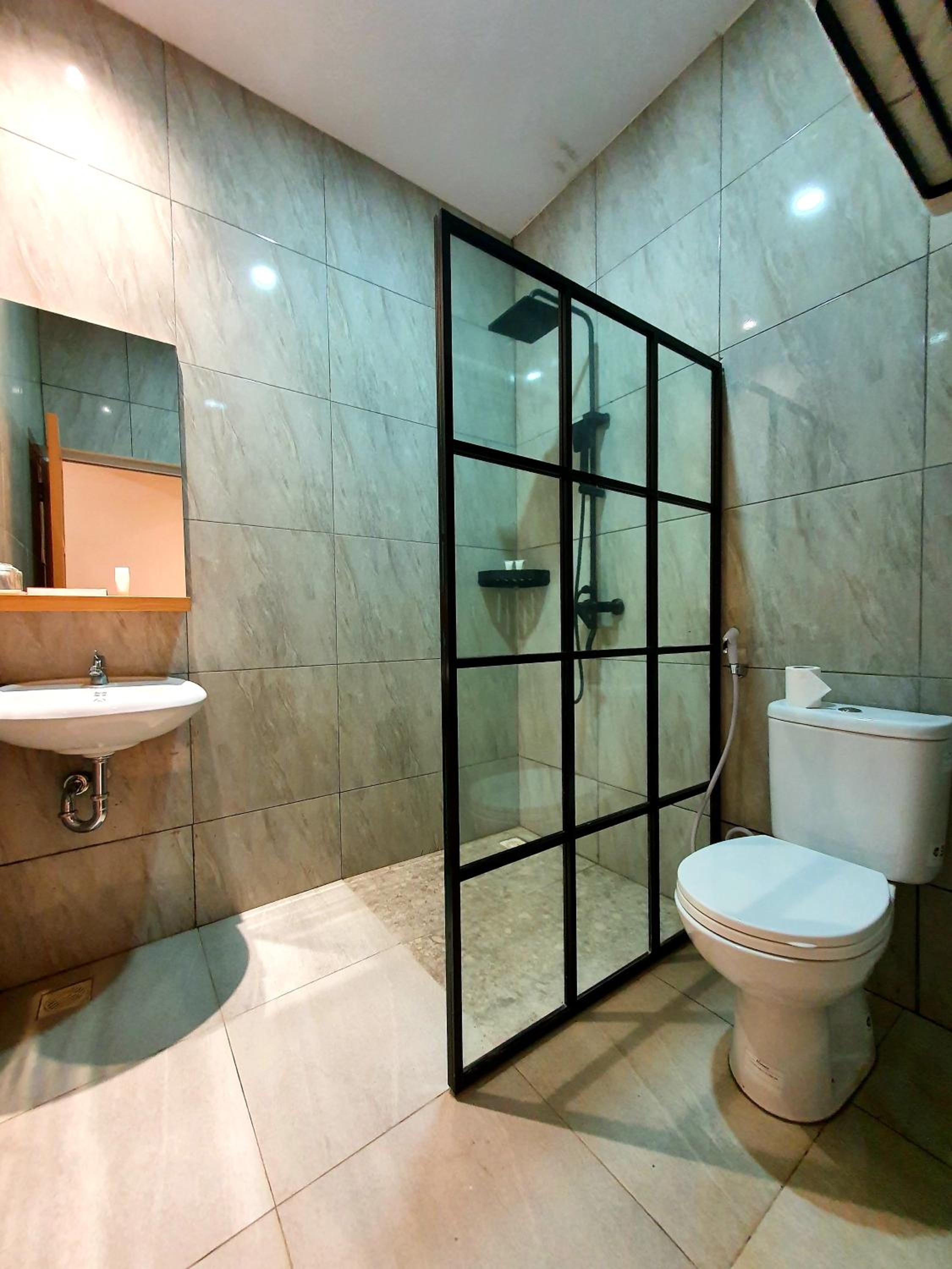 Twin Room - Photo 3