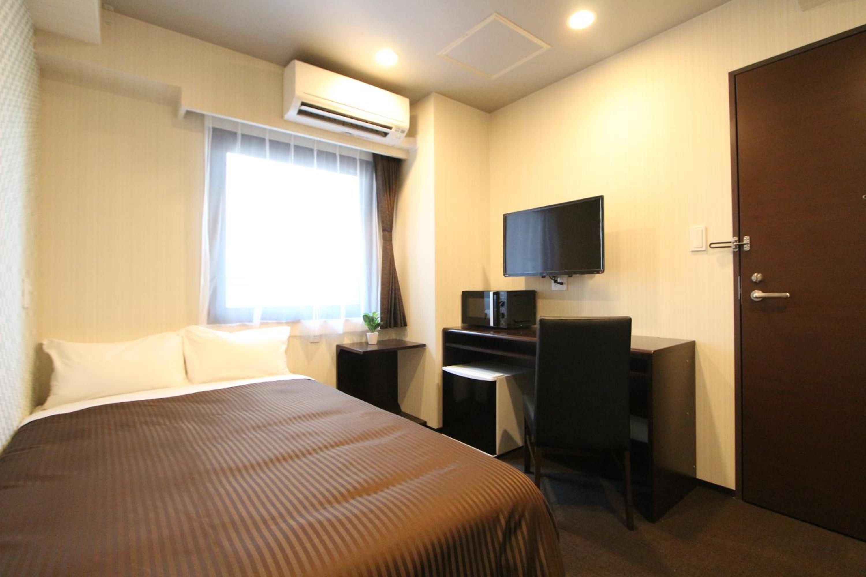 Double Room with Small Double Bed - Smoking