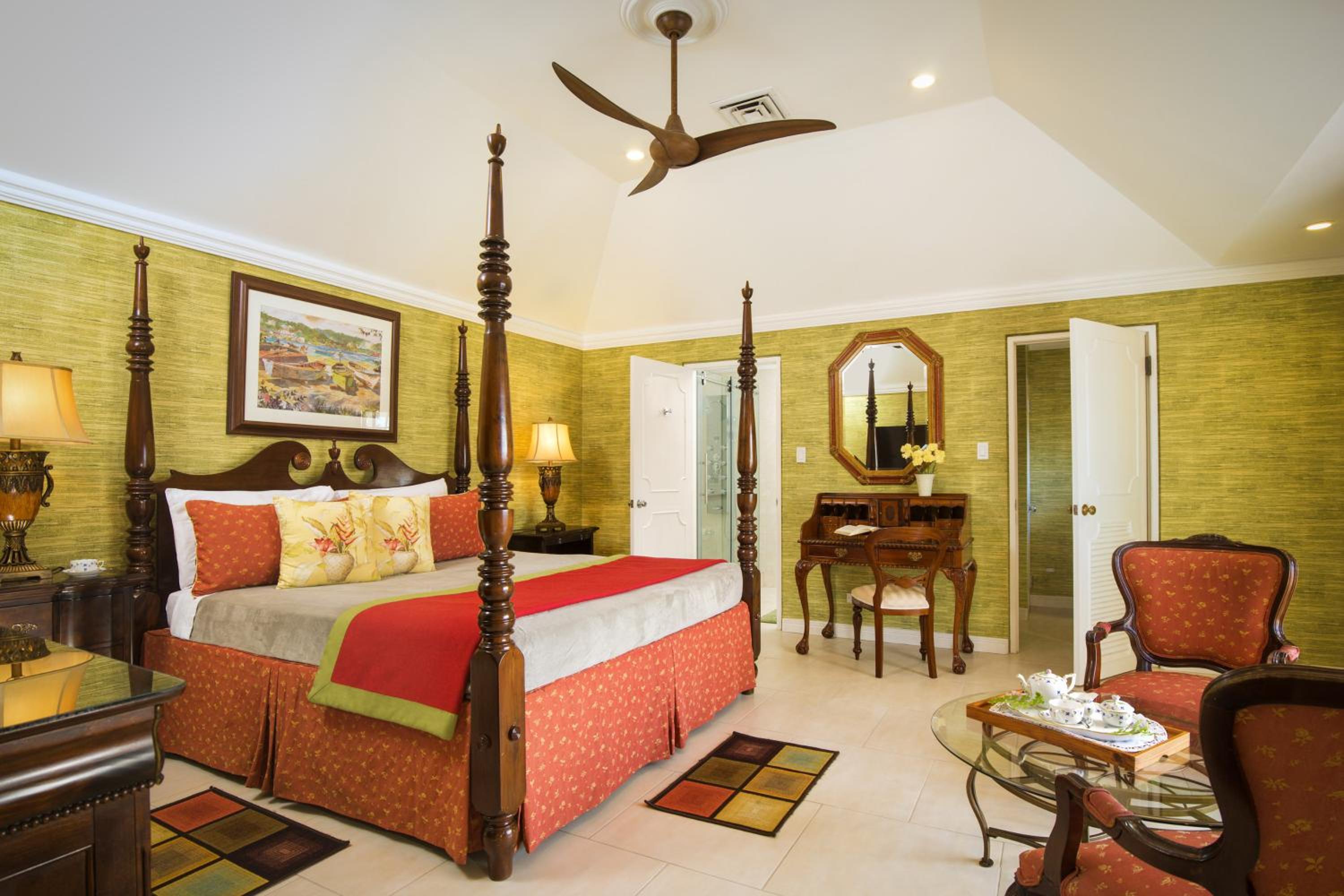 Premier King Room photo 3