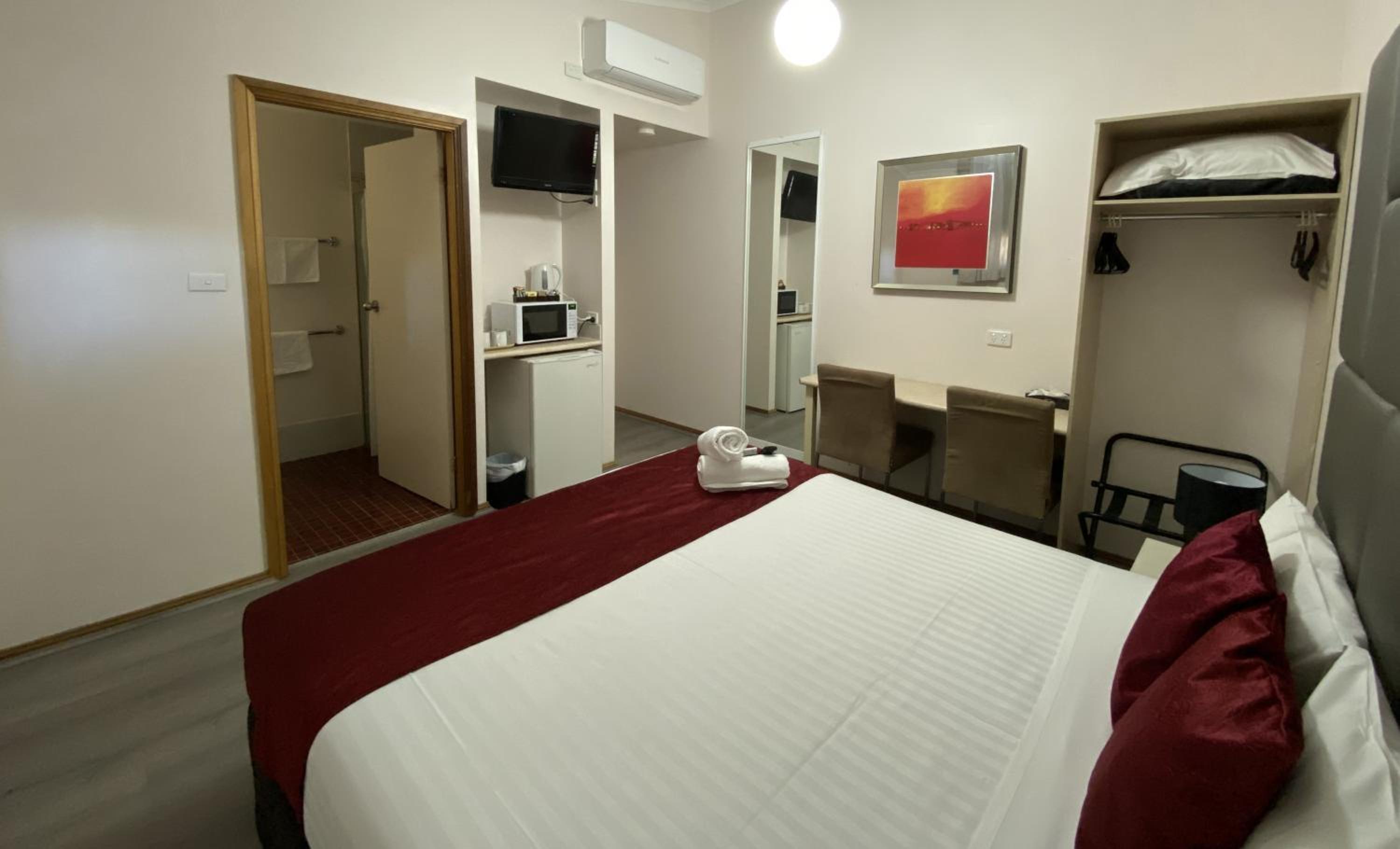Deluxe Queen Room photo 1