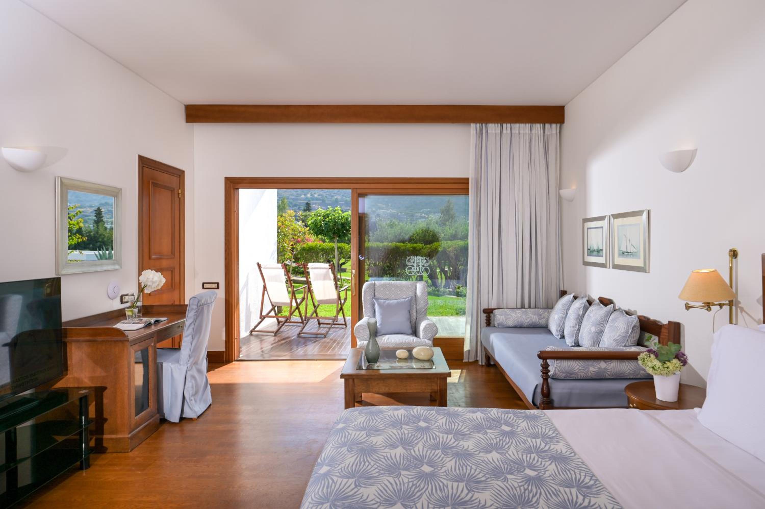 Deluxe Room SPA Garden View - Photo 1