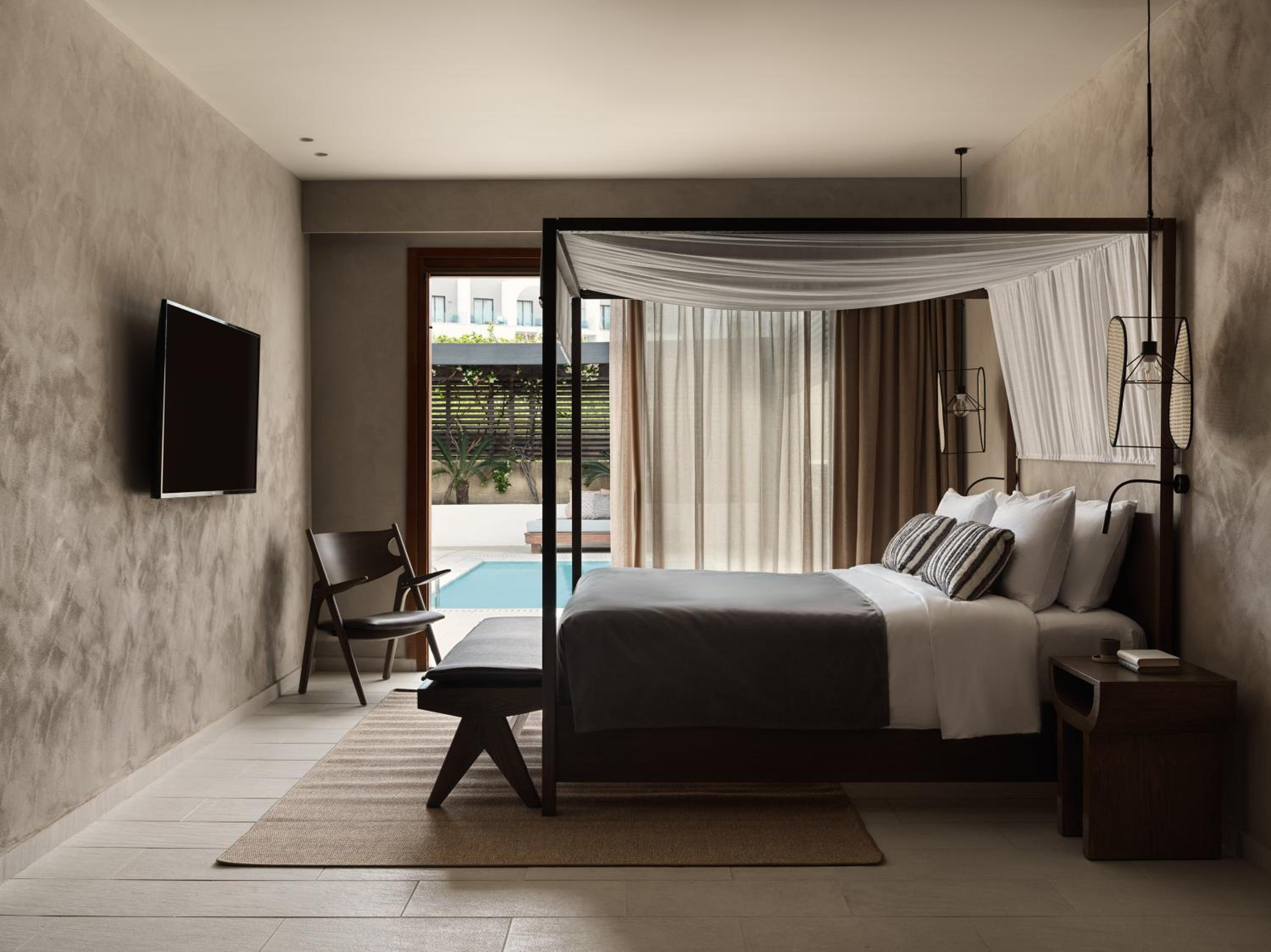 One-Bedroom King Tropical Pavilion Suite with Private Pool - Photo 7