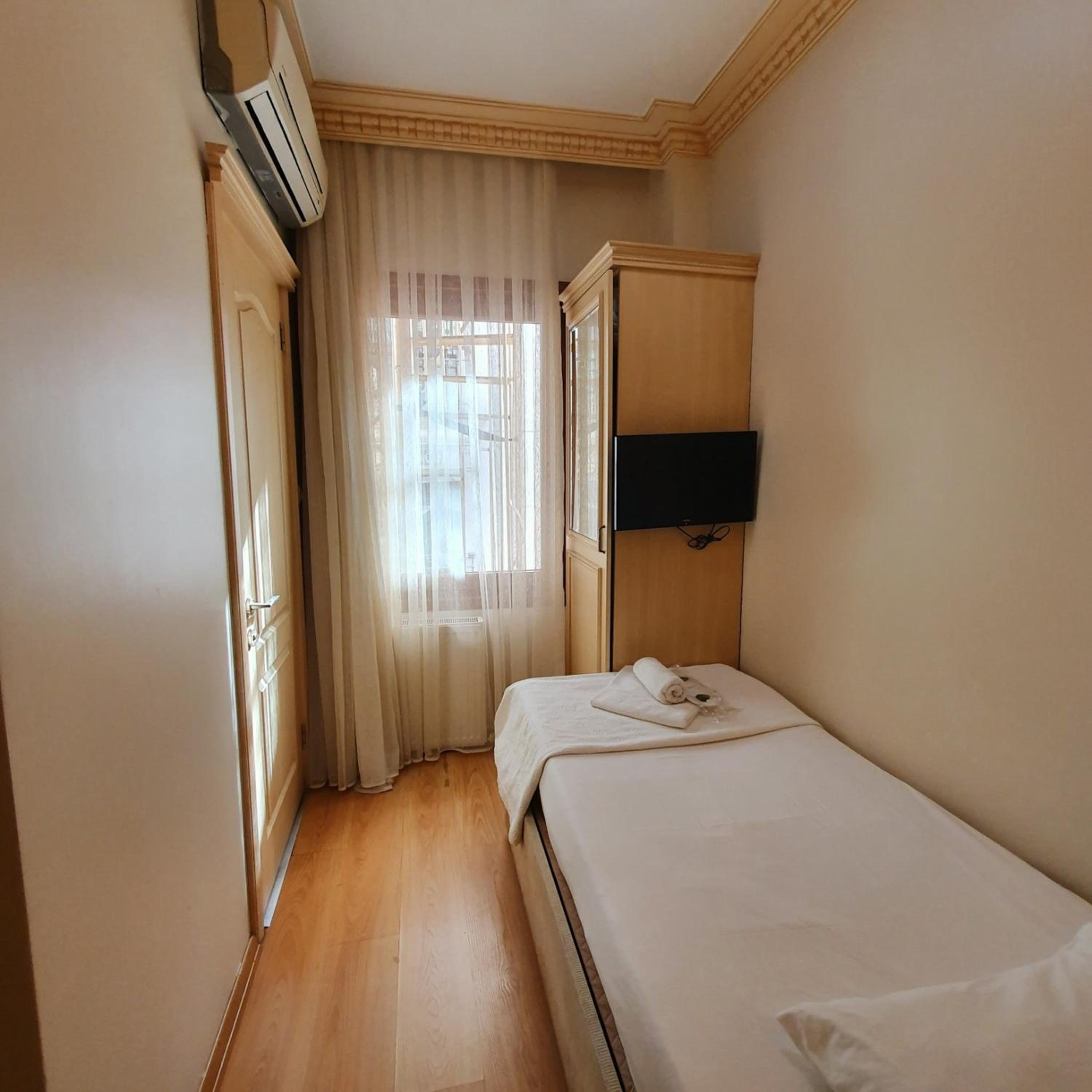 Single Room photo 1