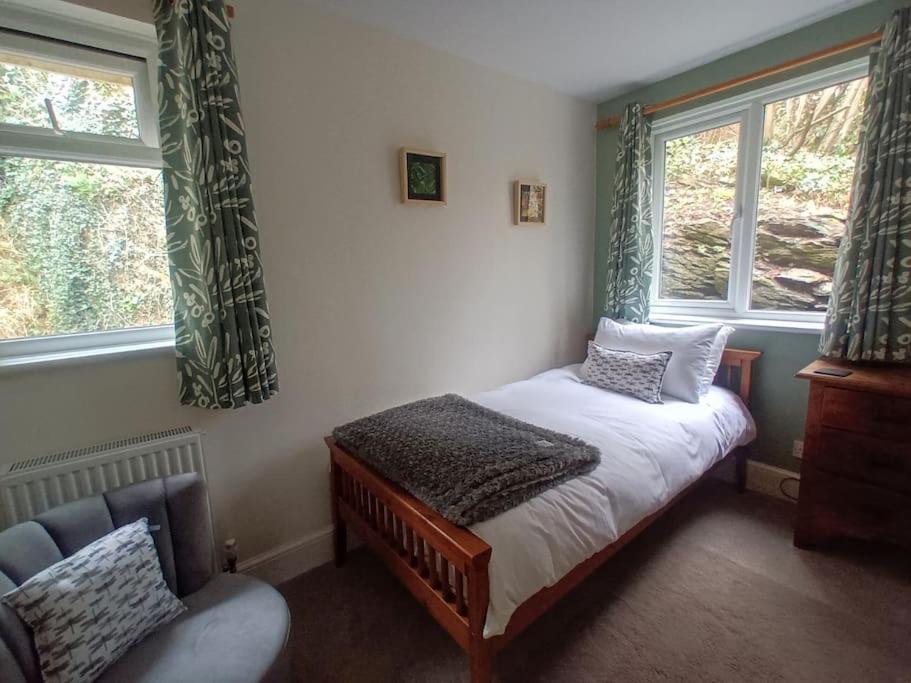 Two-Bedroom House photo 2