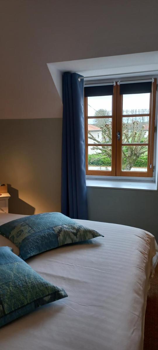 Deluxe Double Room with Shower - Photo 51