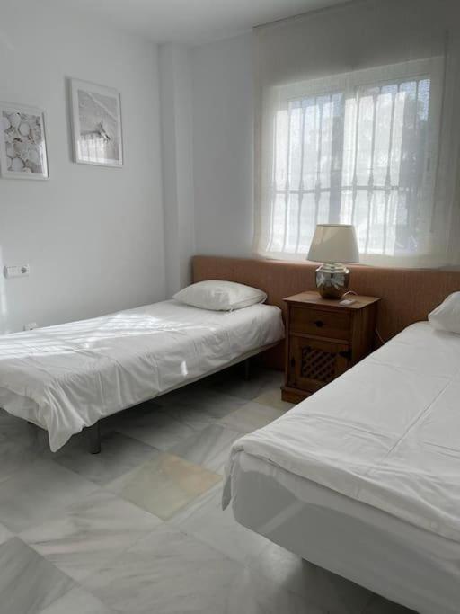 Villa de Tres Habitaciones