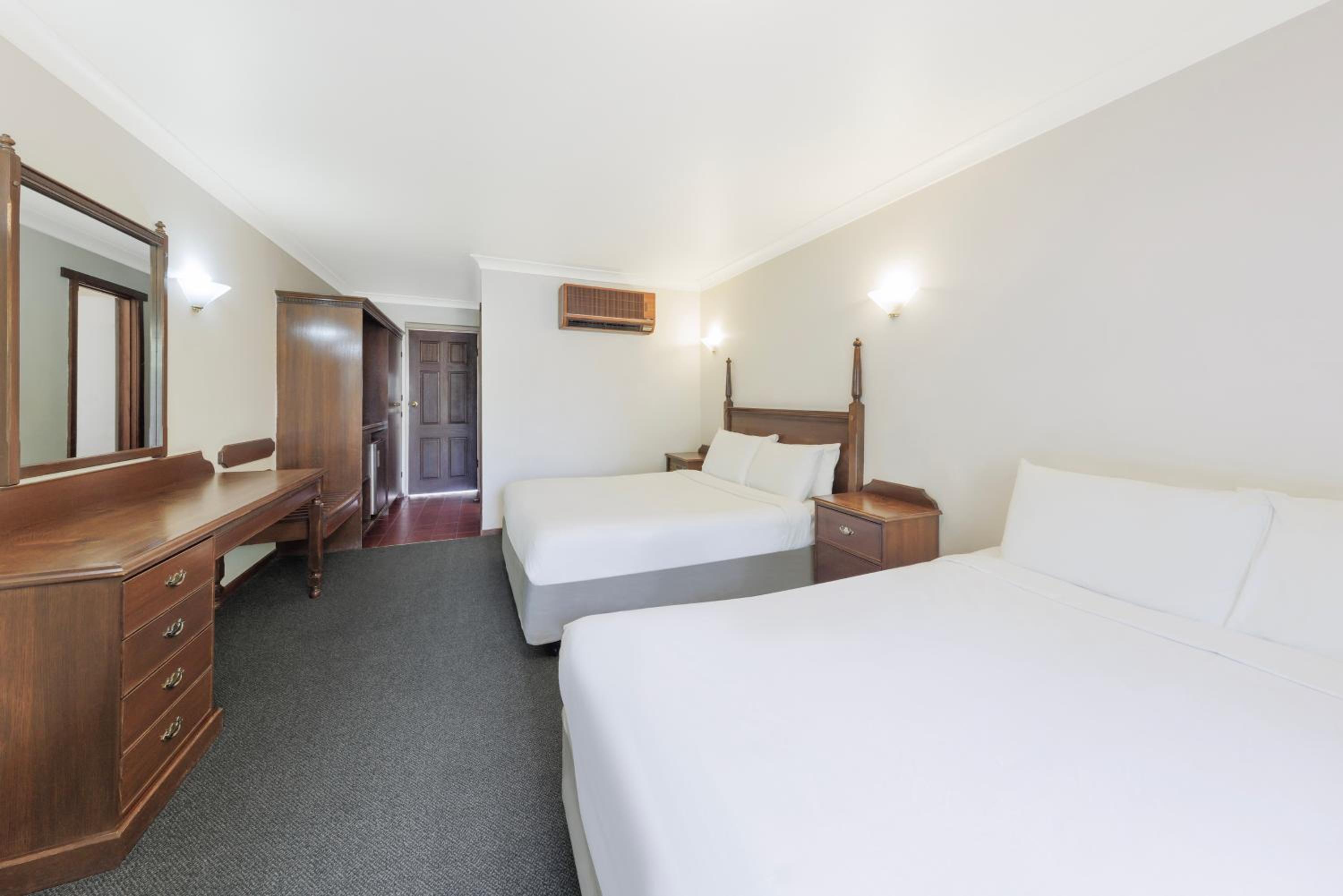 Triple Room photo 2