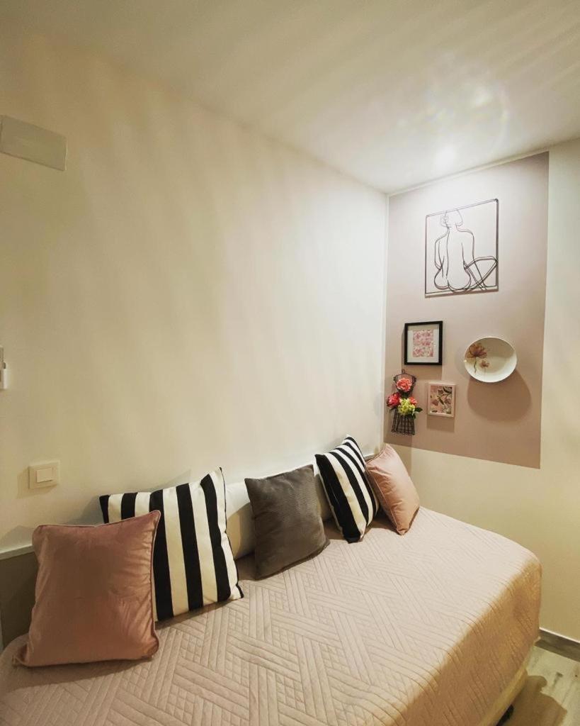 Quadruple Room with Private Bathroom photo 2