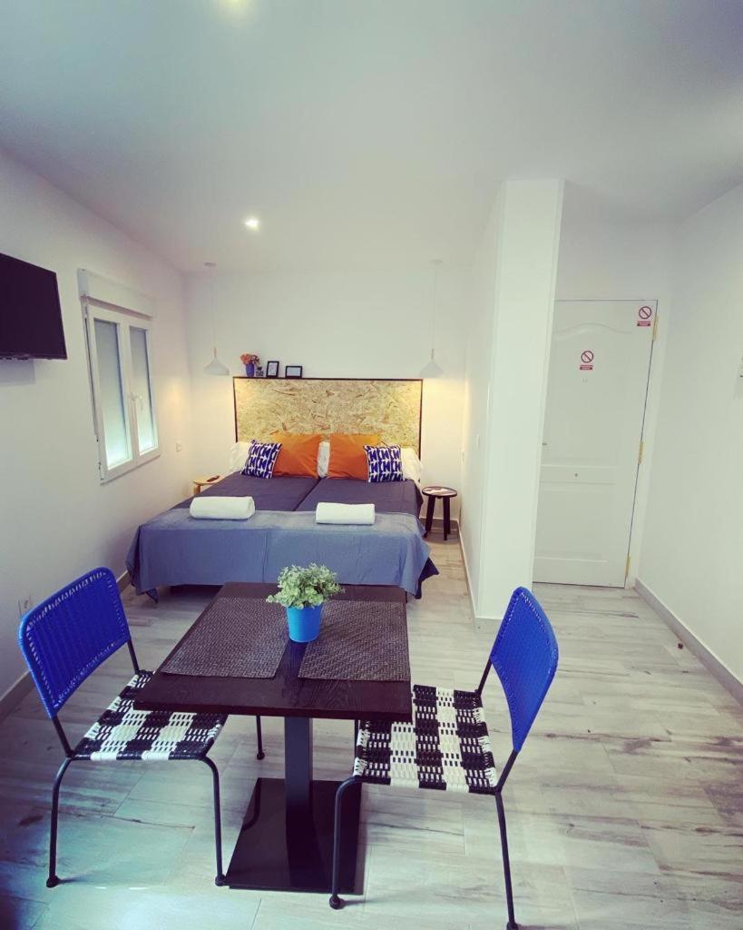 Habitación Doble con Baño Privado