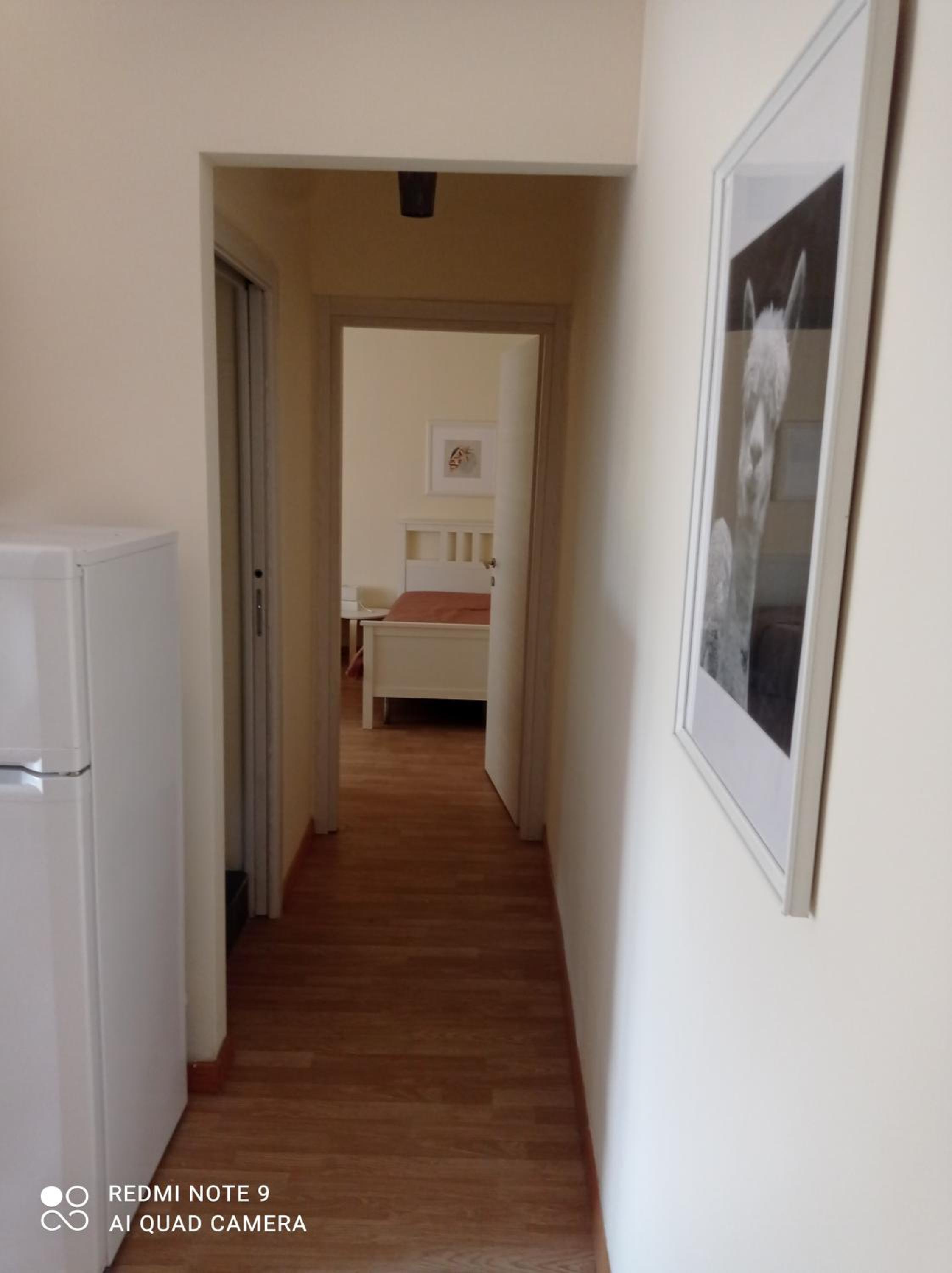 Apartment with Balcony photo 3