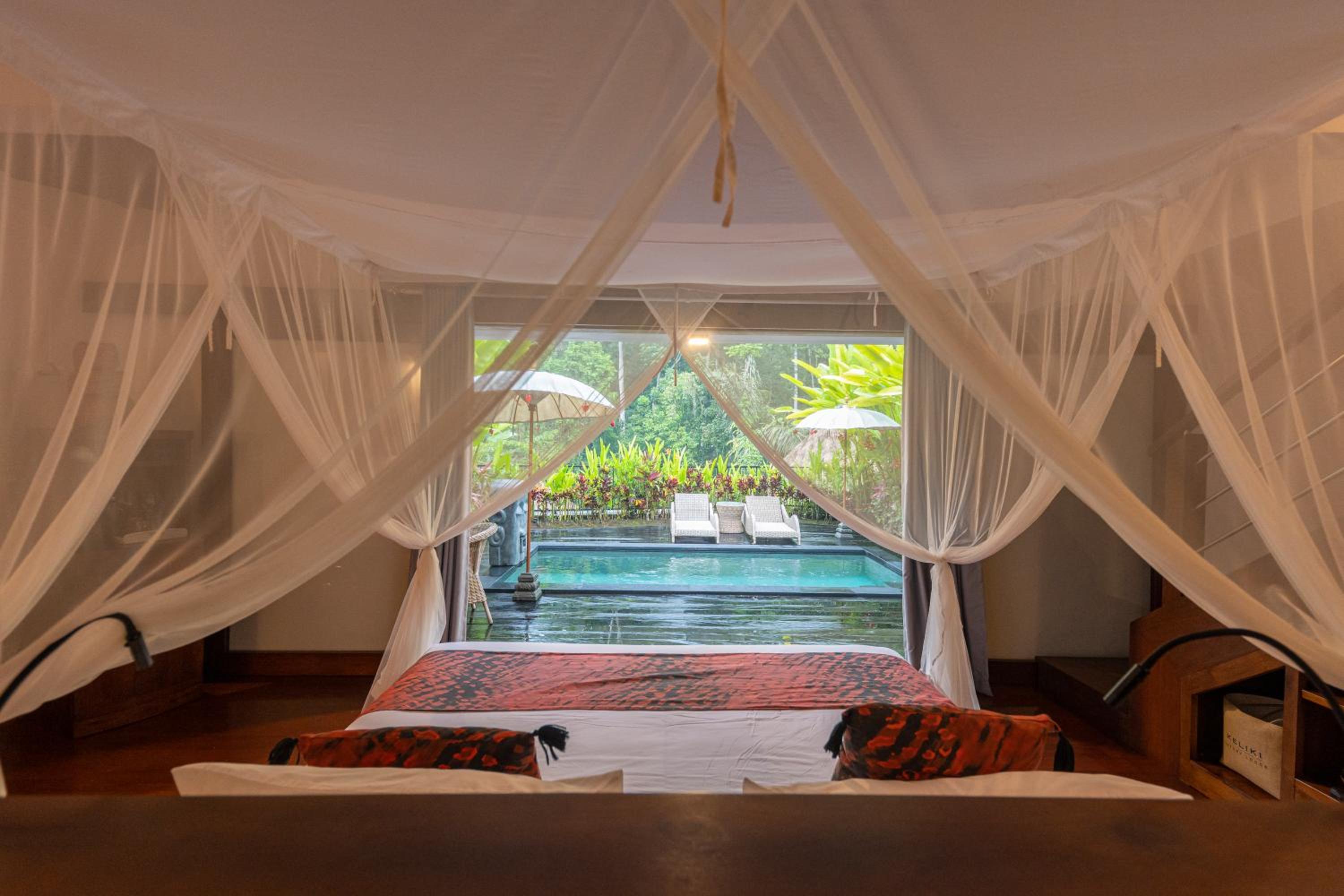 Brahma Lodge with Private Pool  - Photo 18