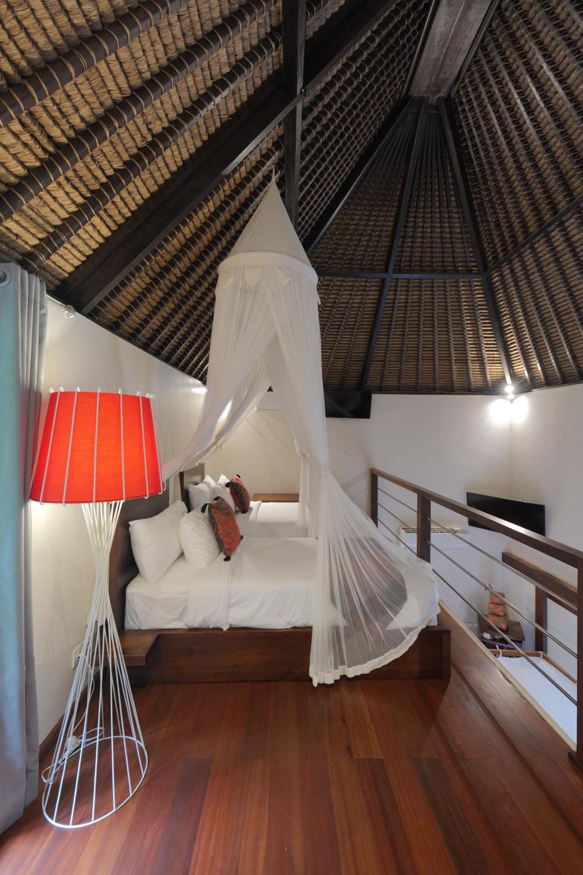 Brahma Lodge with Private Pool  - Photo 15