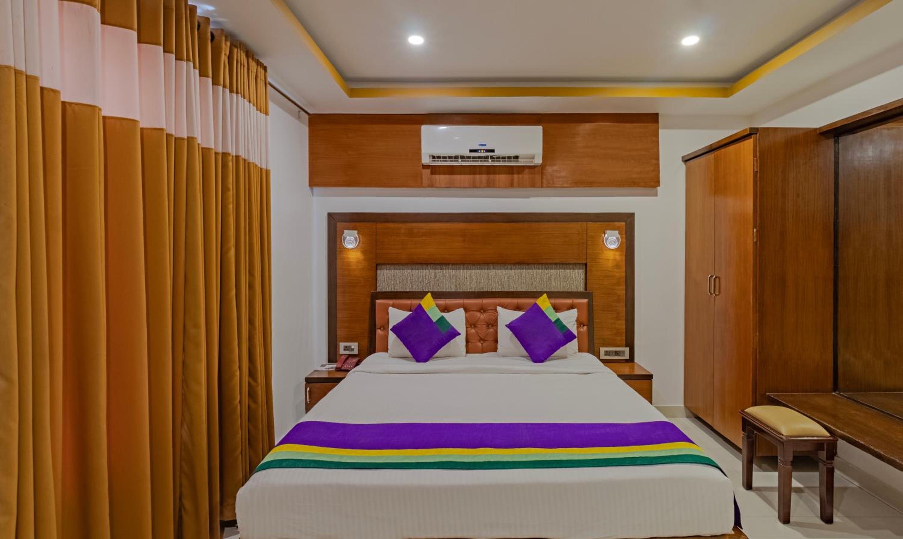 Premium Room with Living Area photo 1